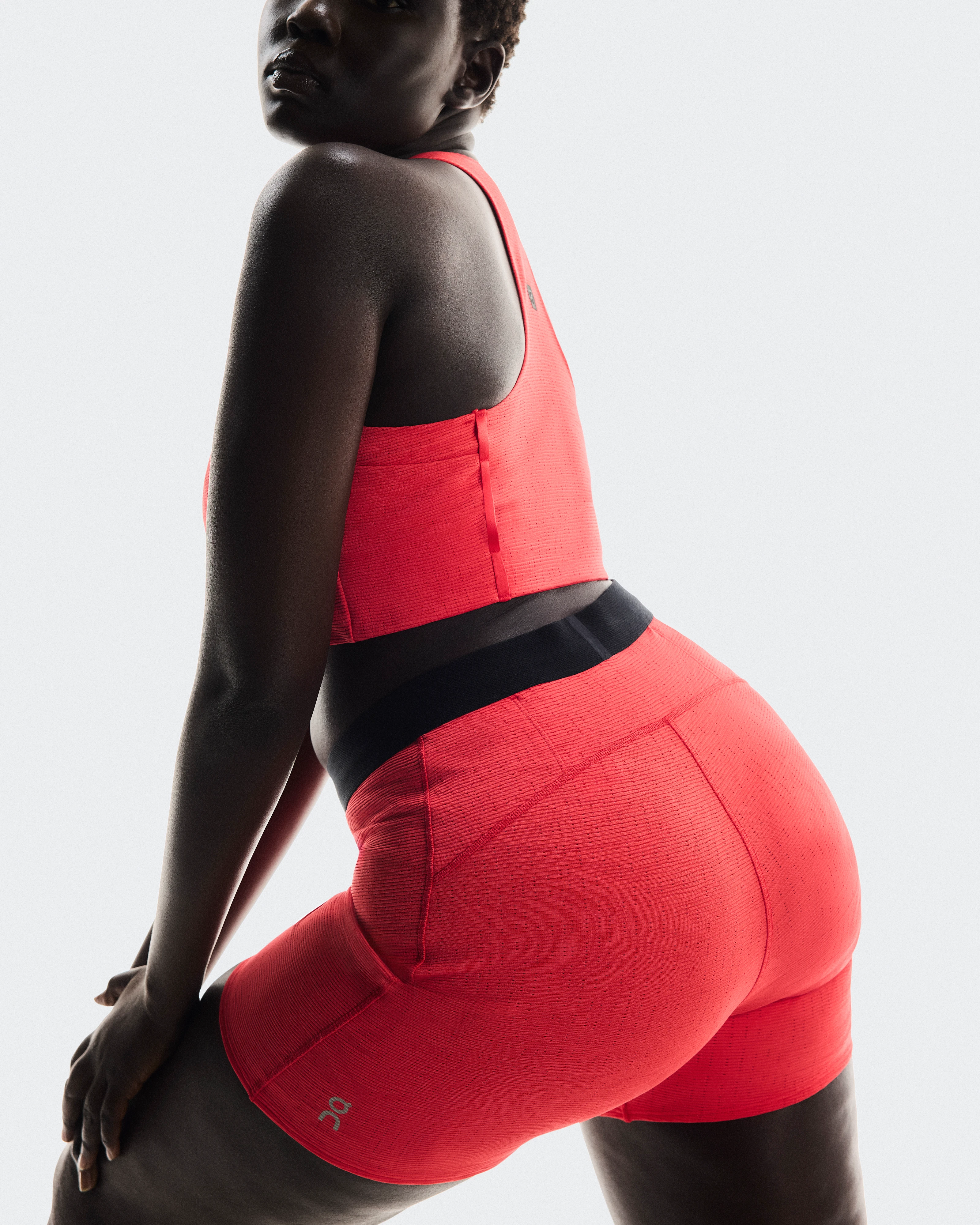 On Pace Tights Short Red Femme Leggings