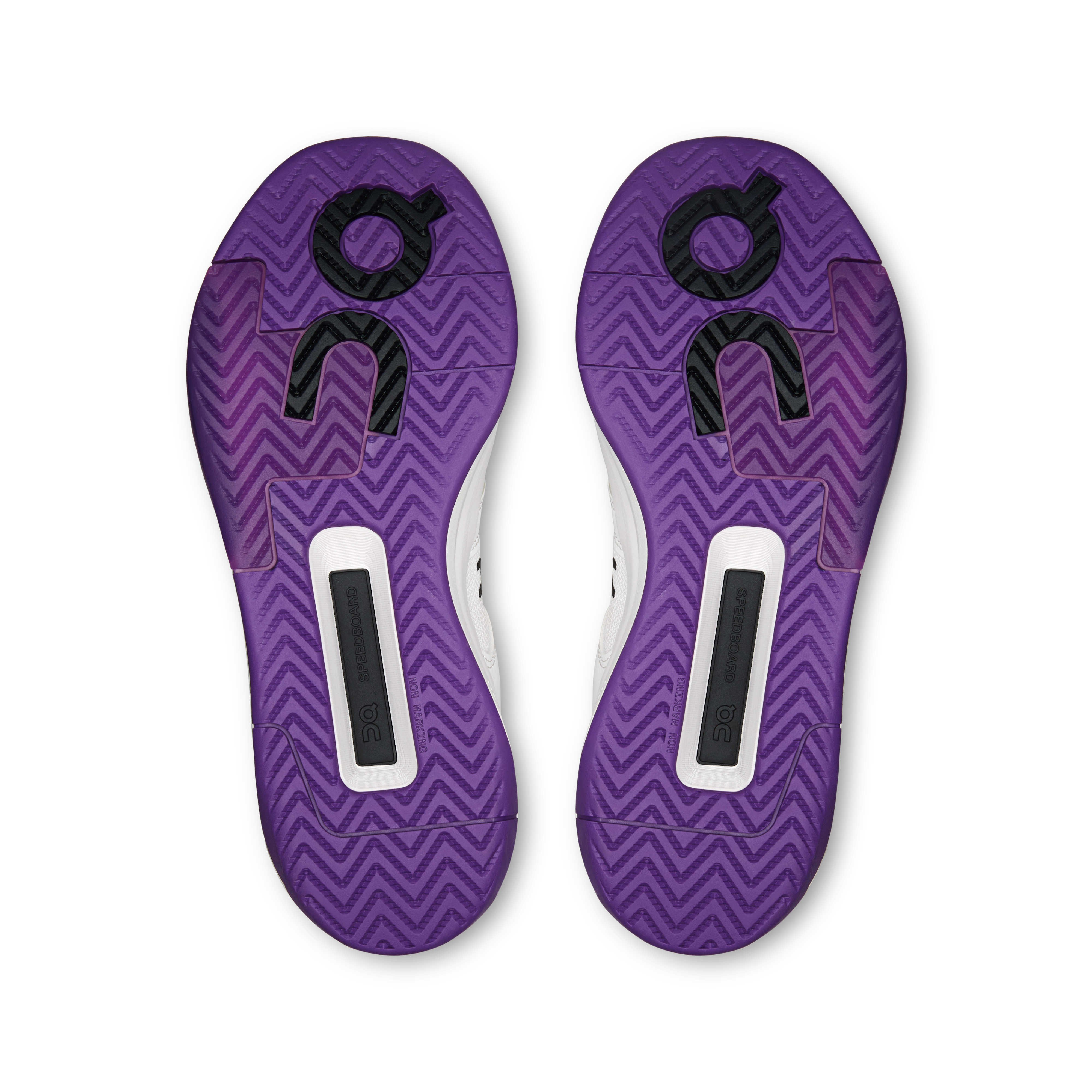 On THE ROGER Clubhouse Pro 2 White & Amethyst Femme Tennis Chaussures