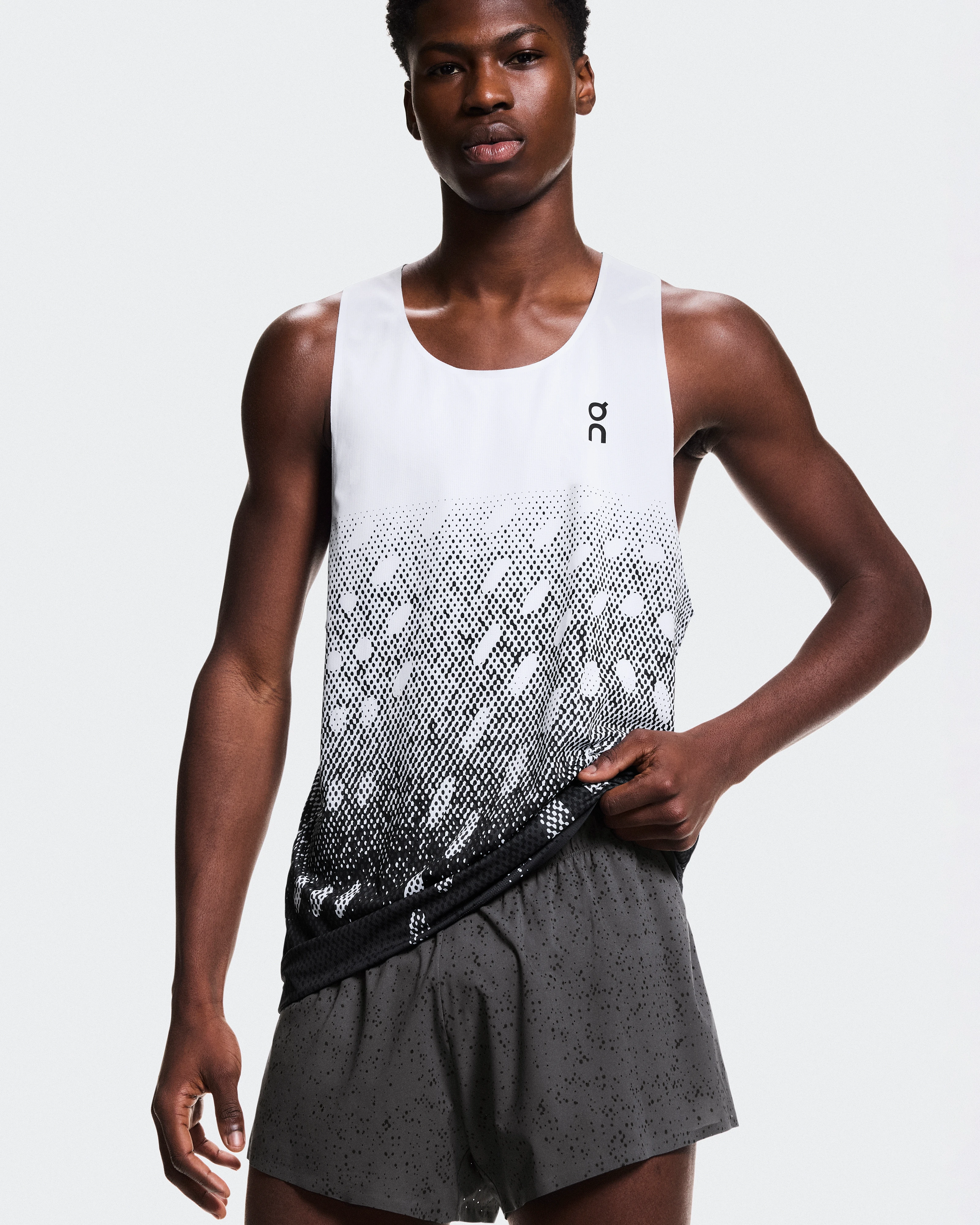 On Zero Shorts Iron & Black Homme Shorts