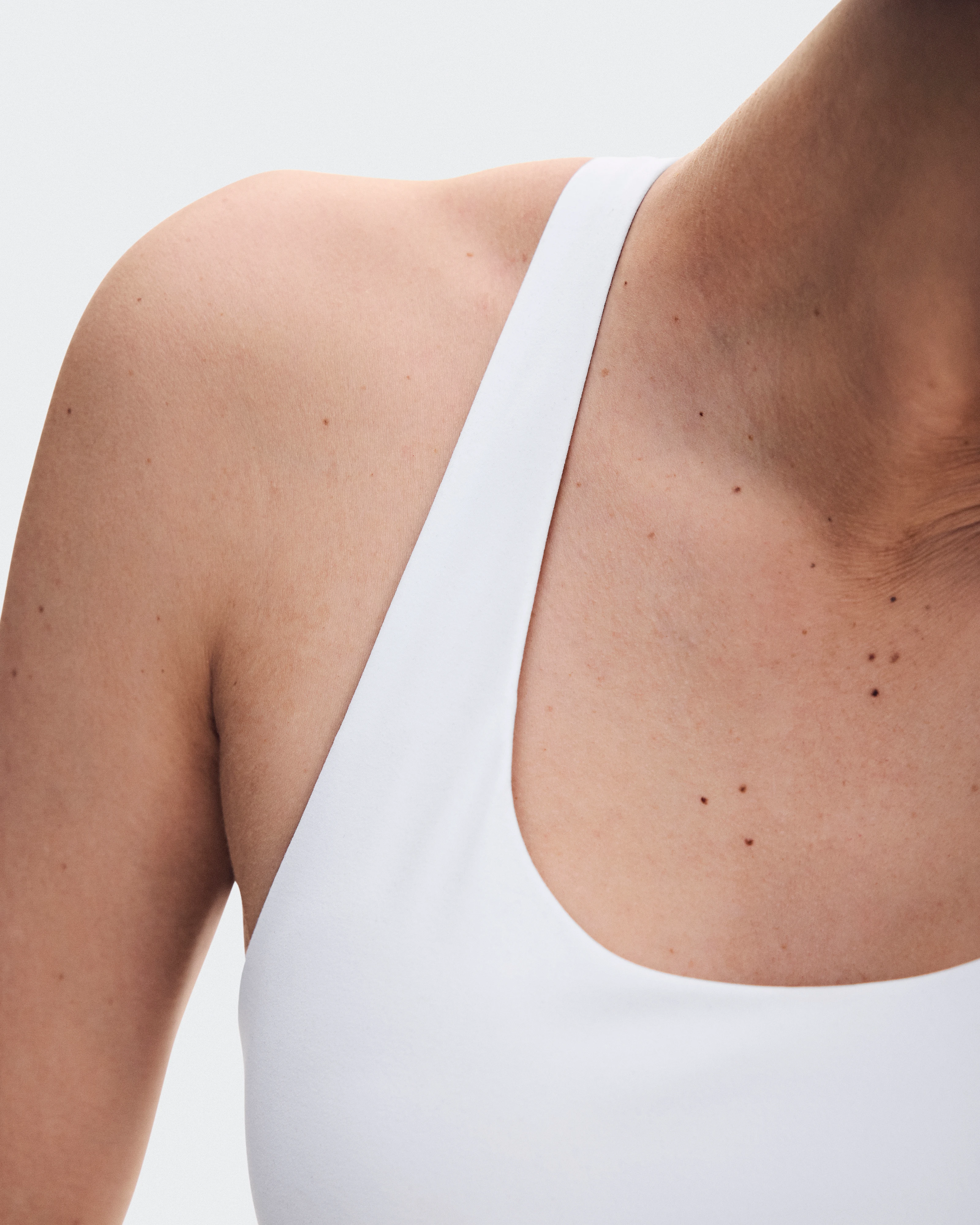 On Studio Racerback Bra White Femme Brassières