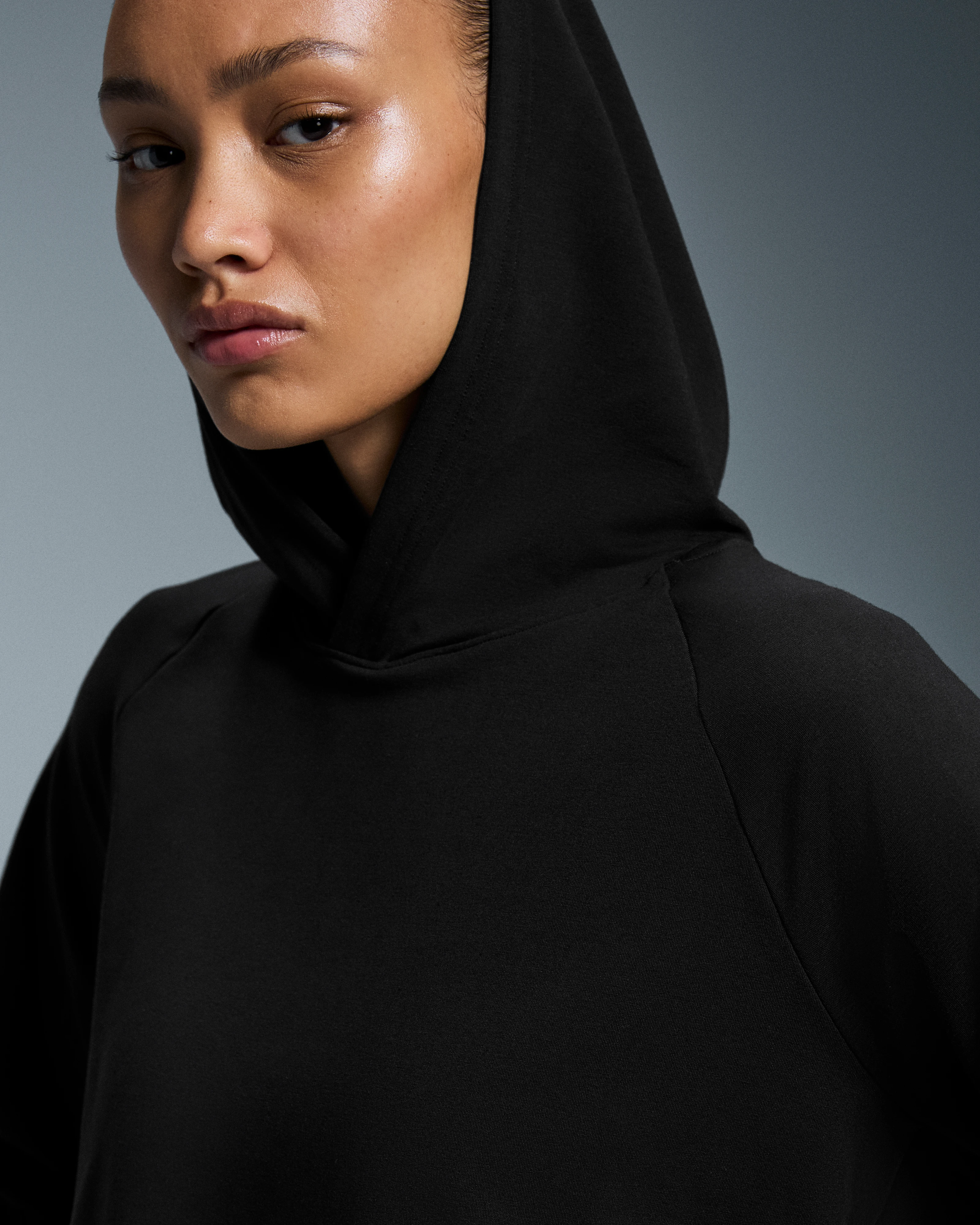 On Studio Hoodie Black Femme Sweats à capuche et sweats
