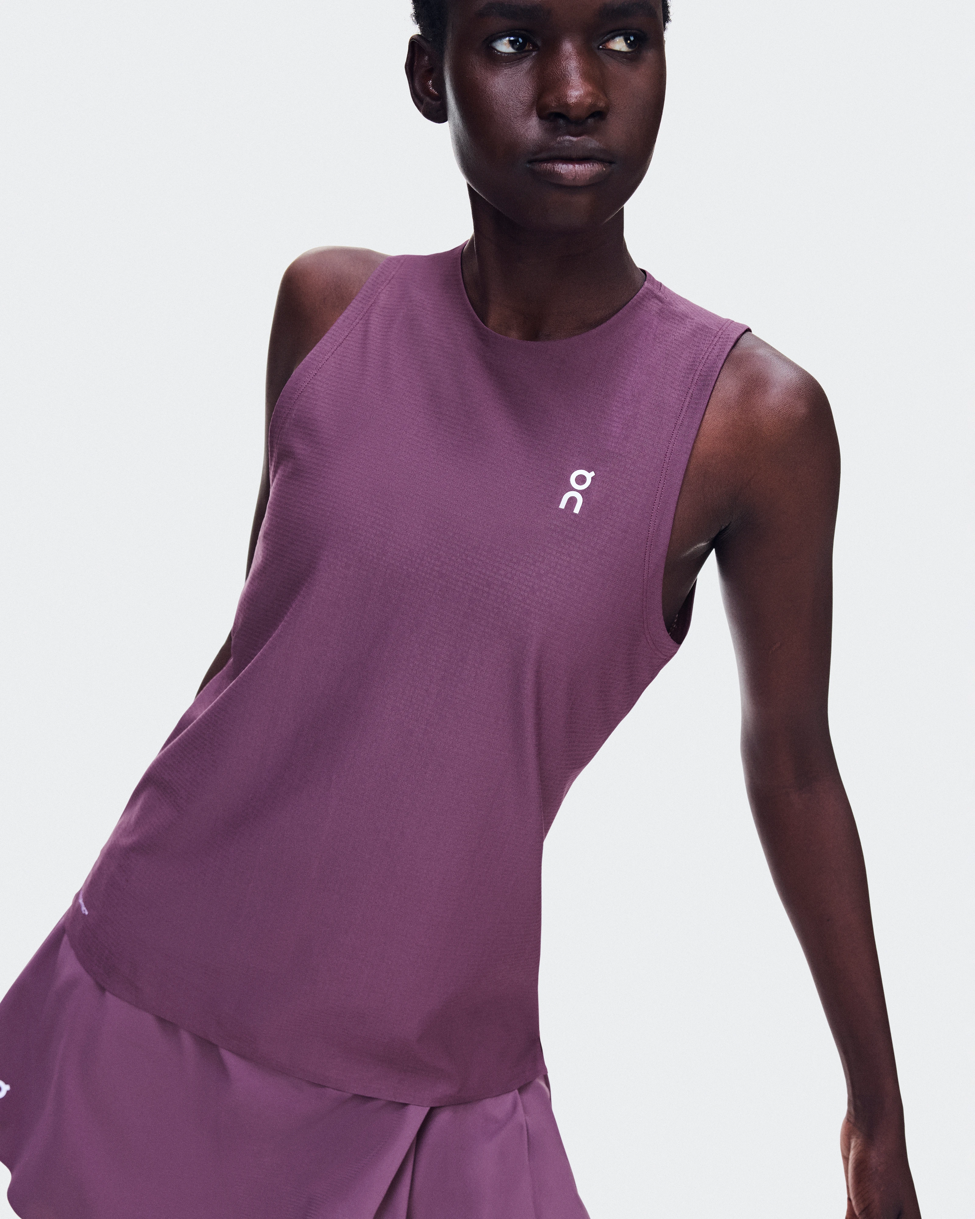 On Court Tank Cassis Femme Hauts et t-shirts