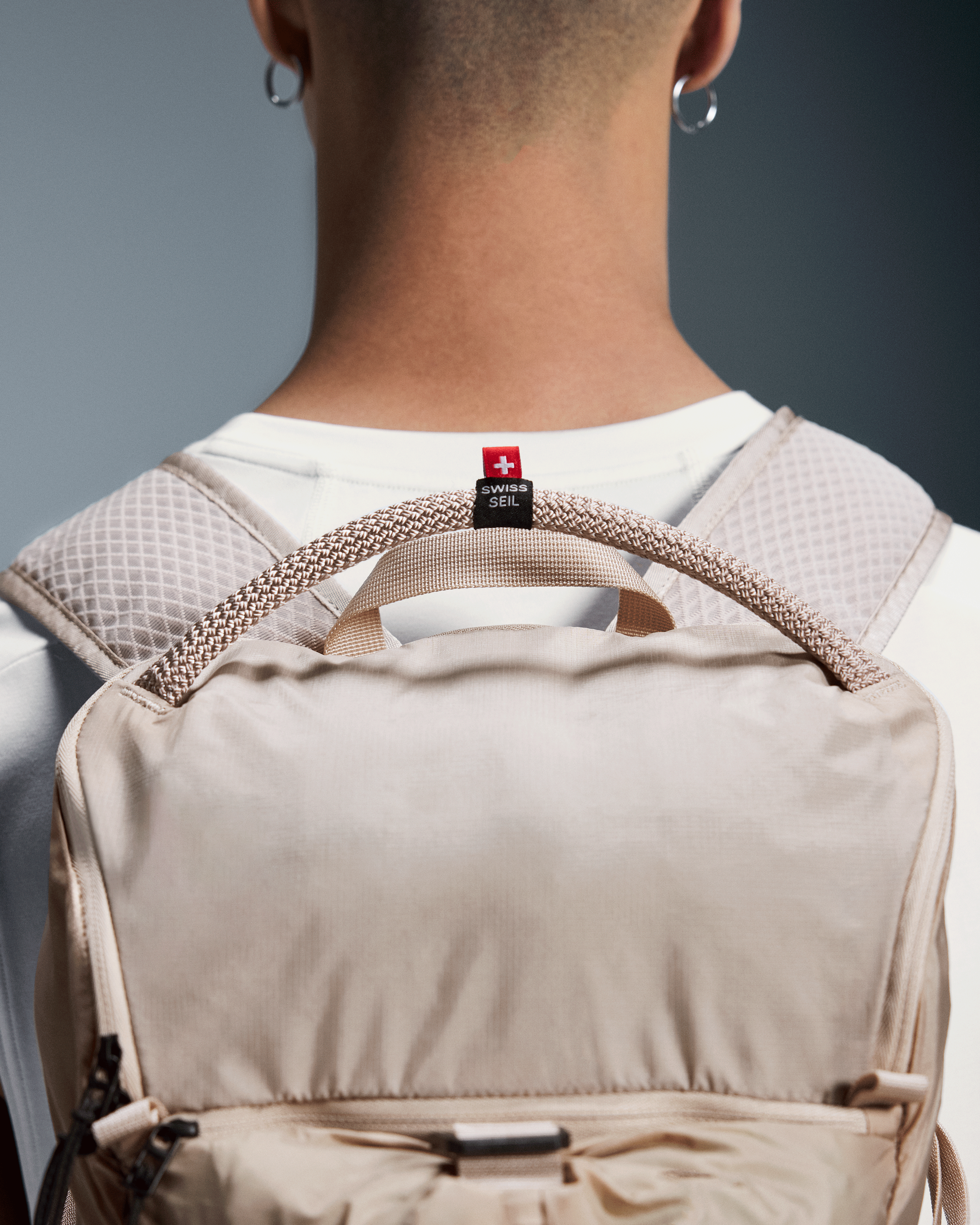 On Speed Pack 18L Lite Sand Unisexe Sacs