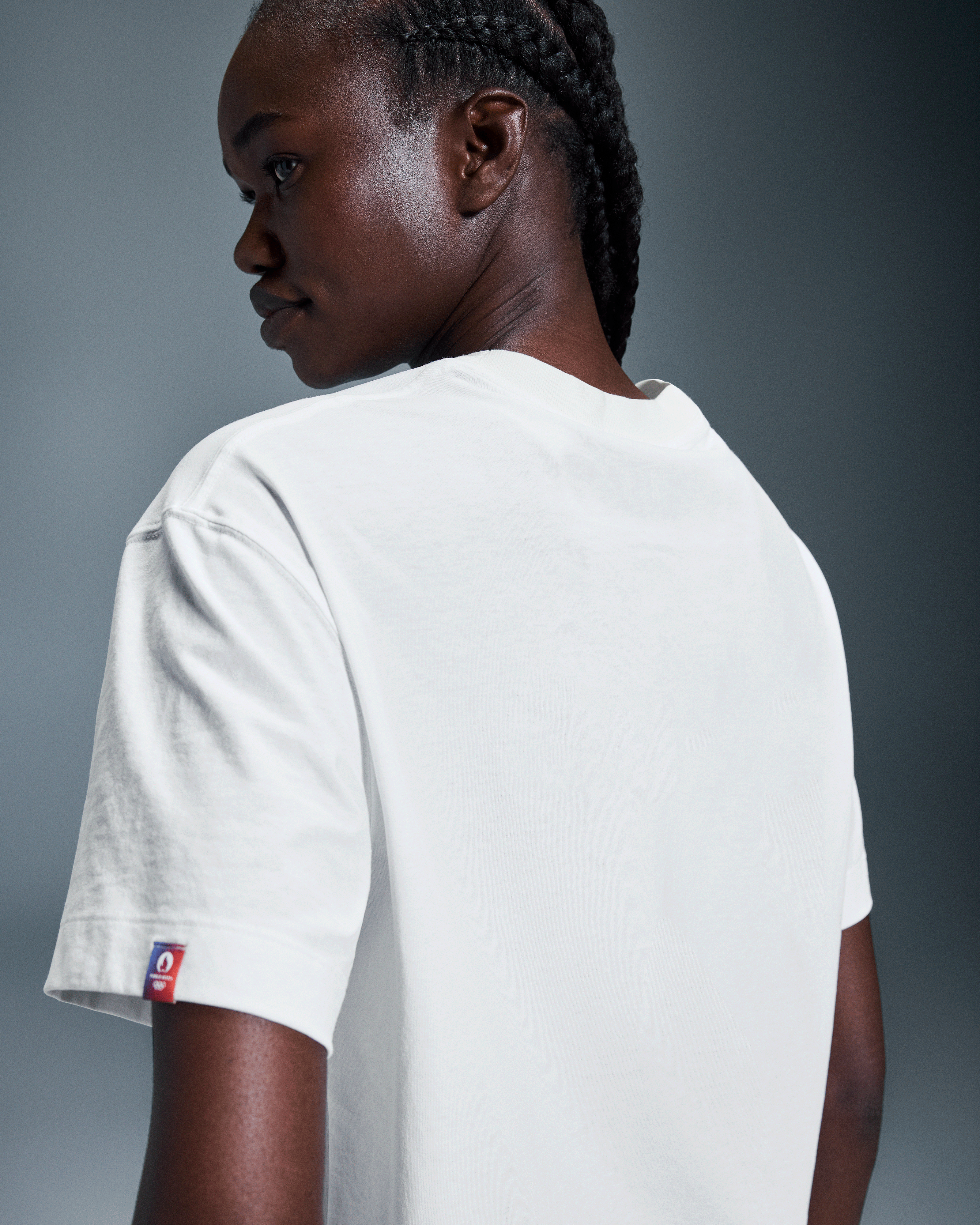On Swiss Olympic Club-T Undyed-White Femme Hauts et t-shirts