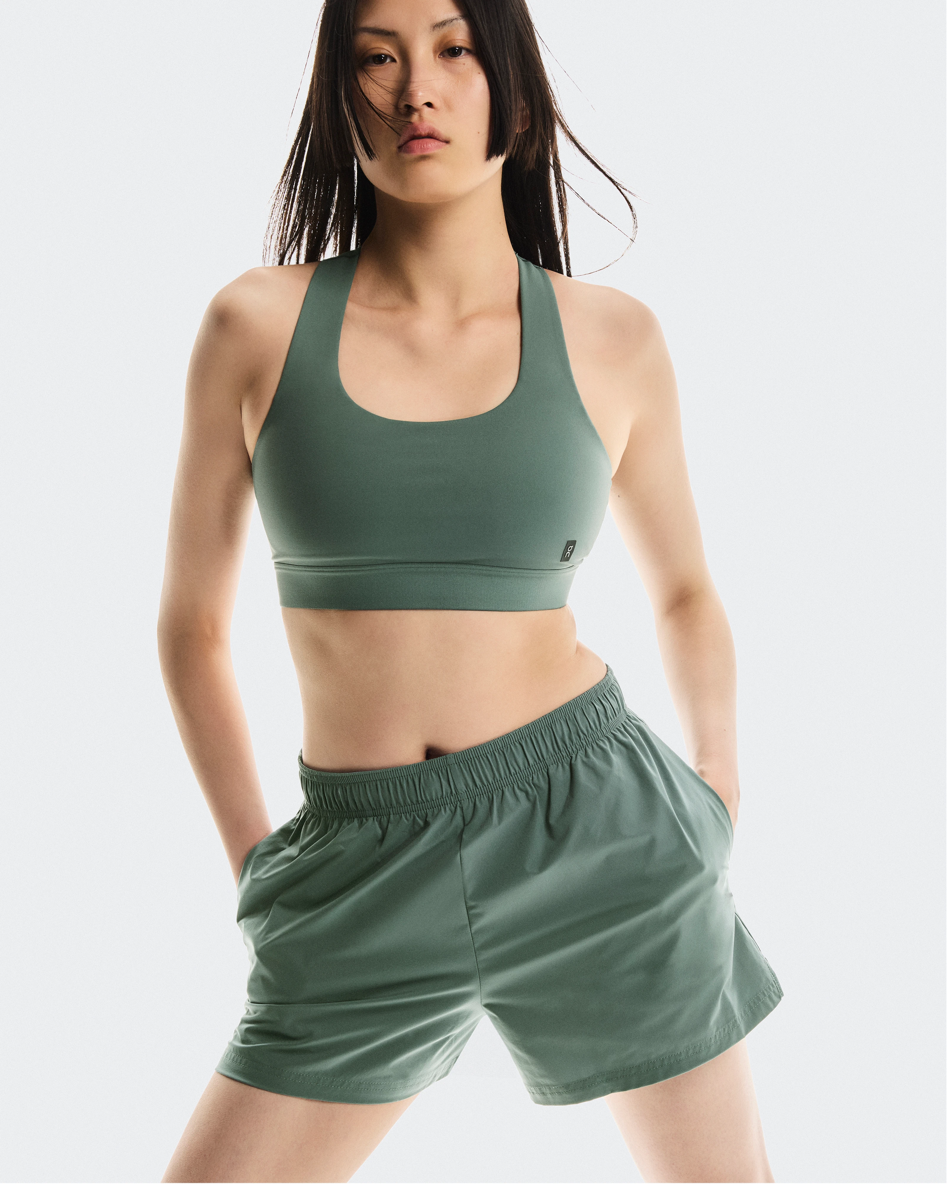 On 3" Core Shorts Olive Femme Shorts