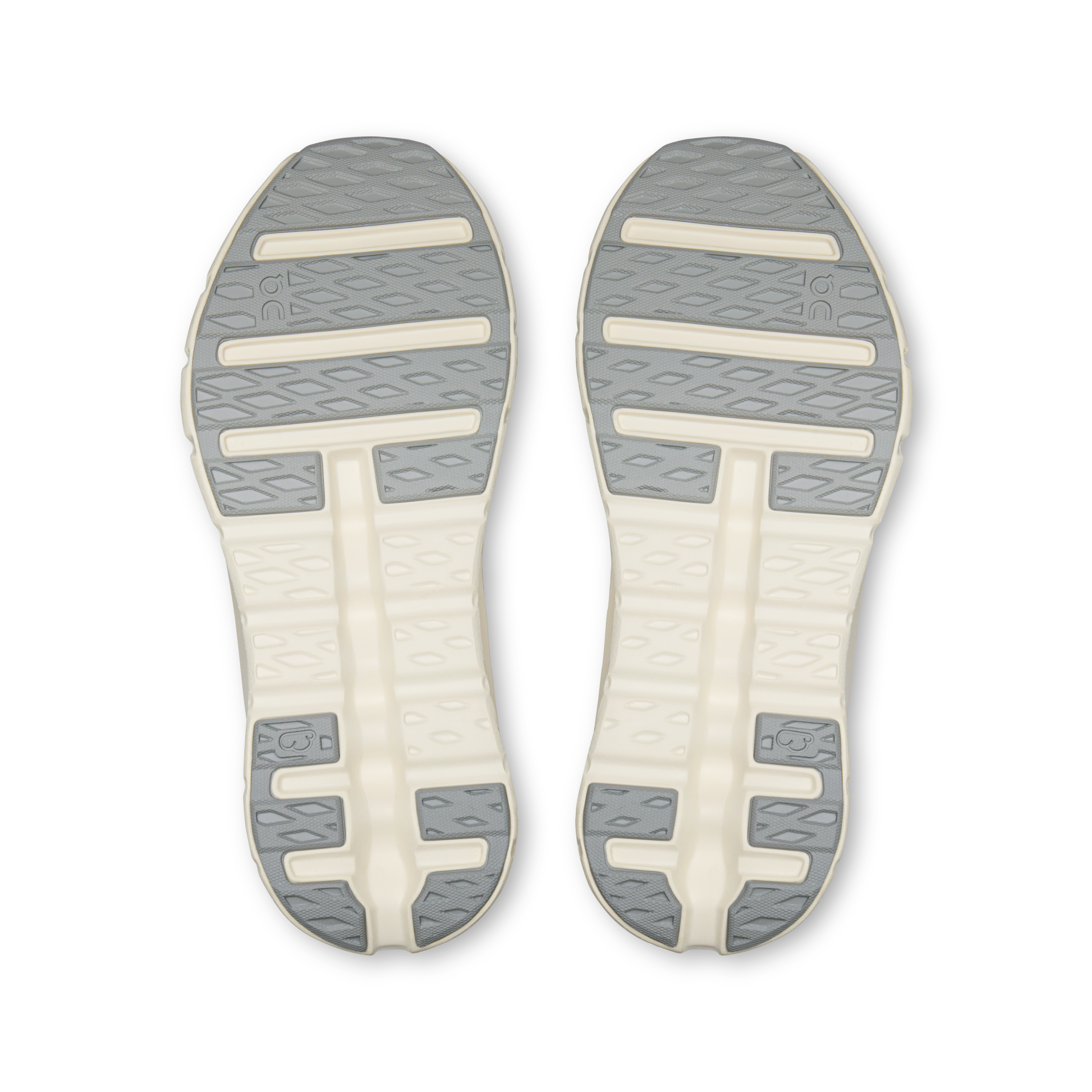 On Cloudtilt Arc Alloy & Ivory Femme Active Life Chaussures