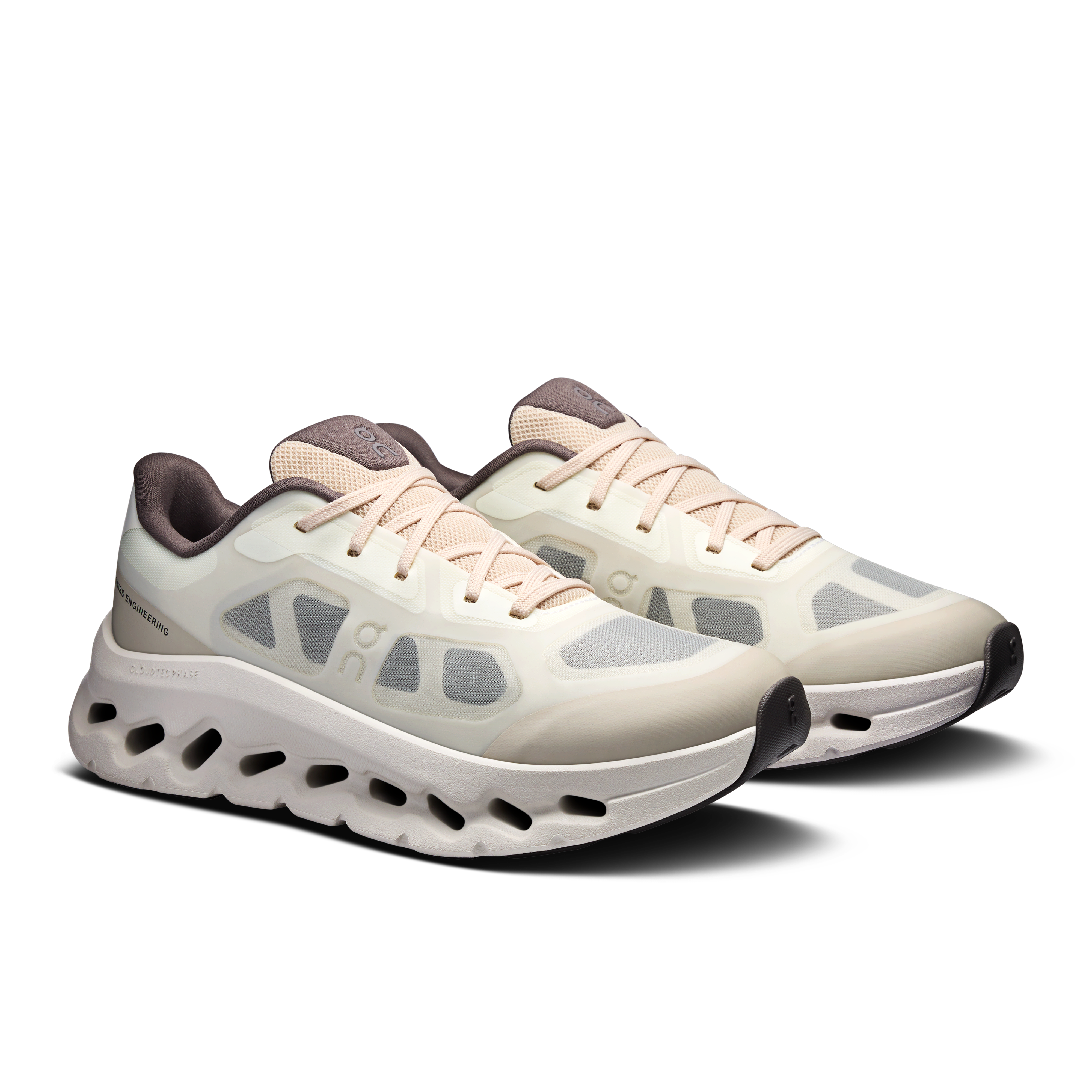 On Cloudtilt Remix Silver & Ivory Femme Active Life Chaussures