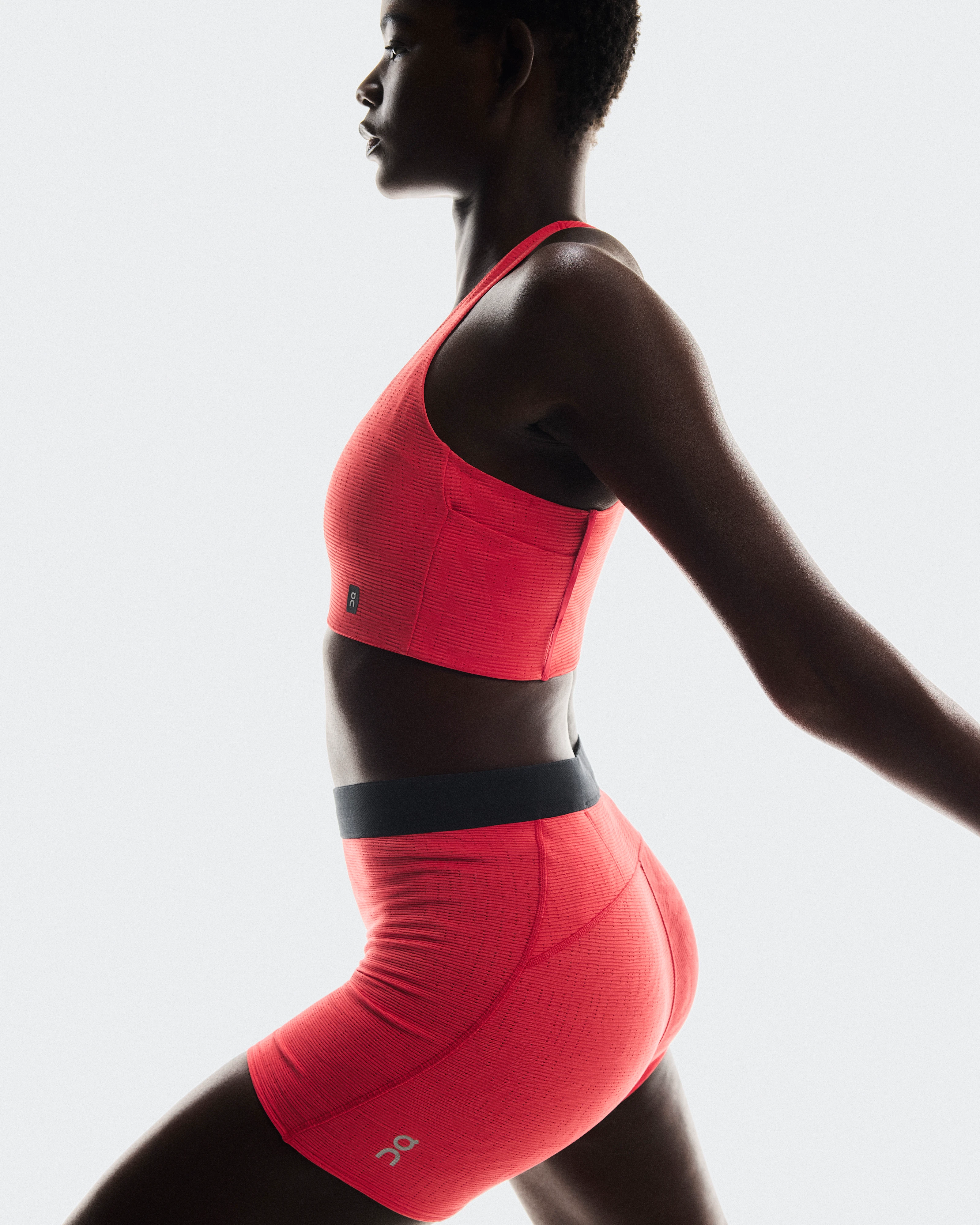 On Pace Tights Short Red Femme Leggings