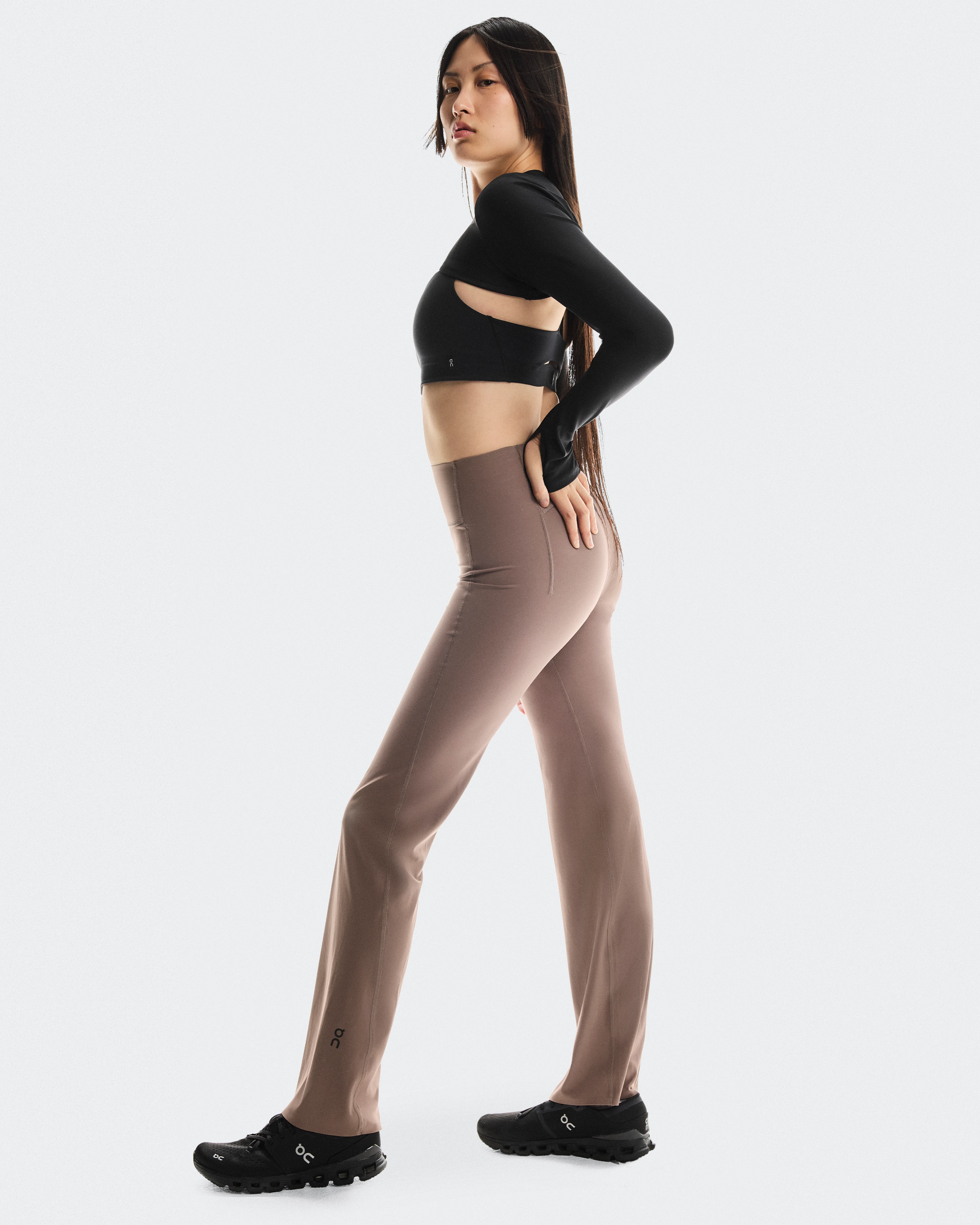 On Studio Leggings Flared Ash Femme Leggings