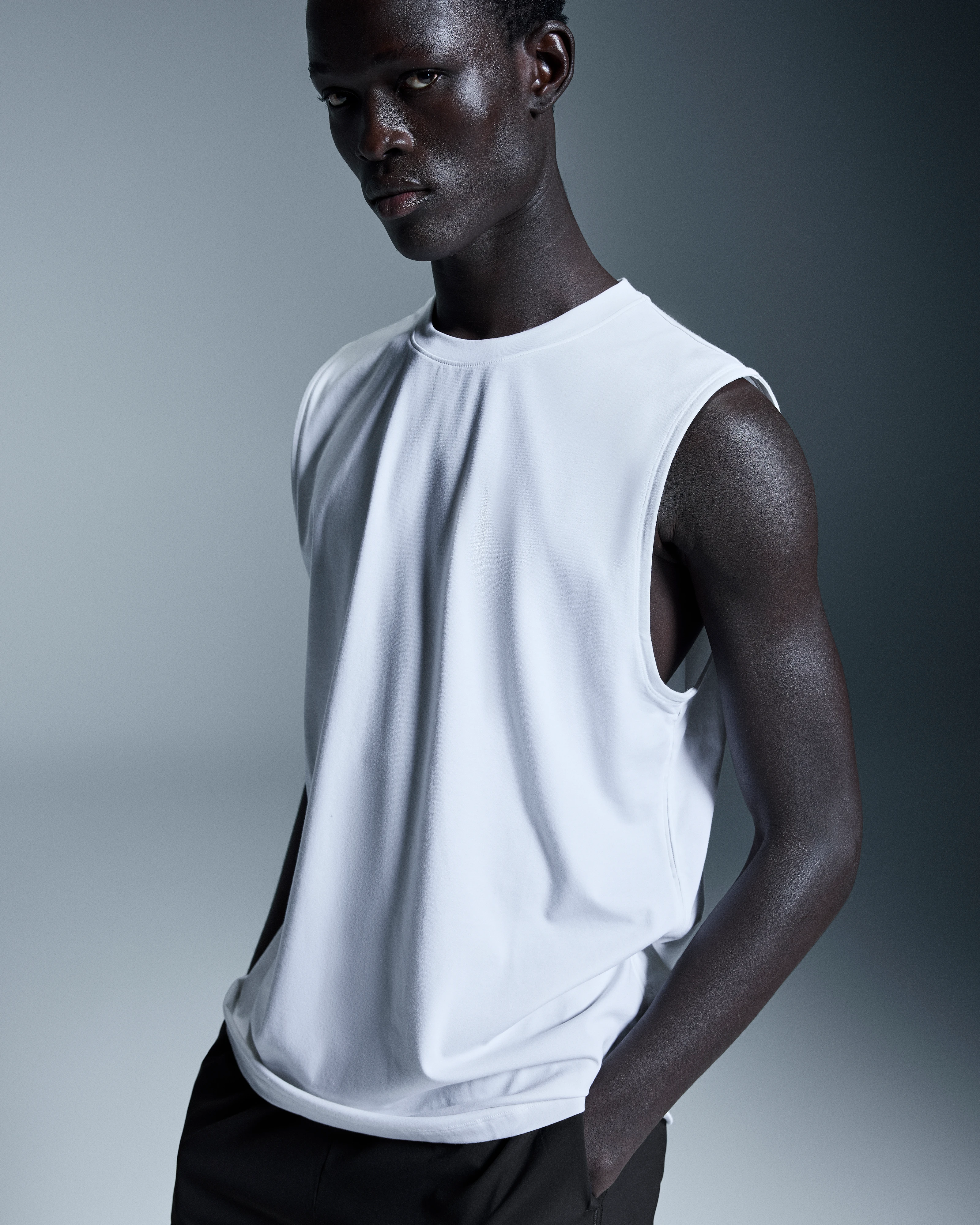 On Focus Tank White Homme Hauts et t-shirts