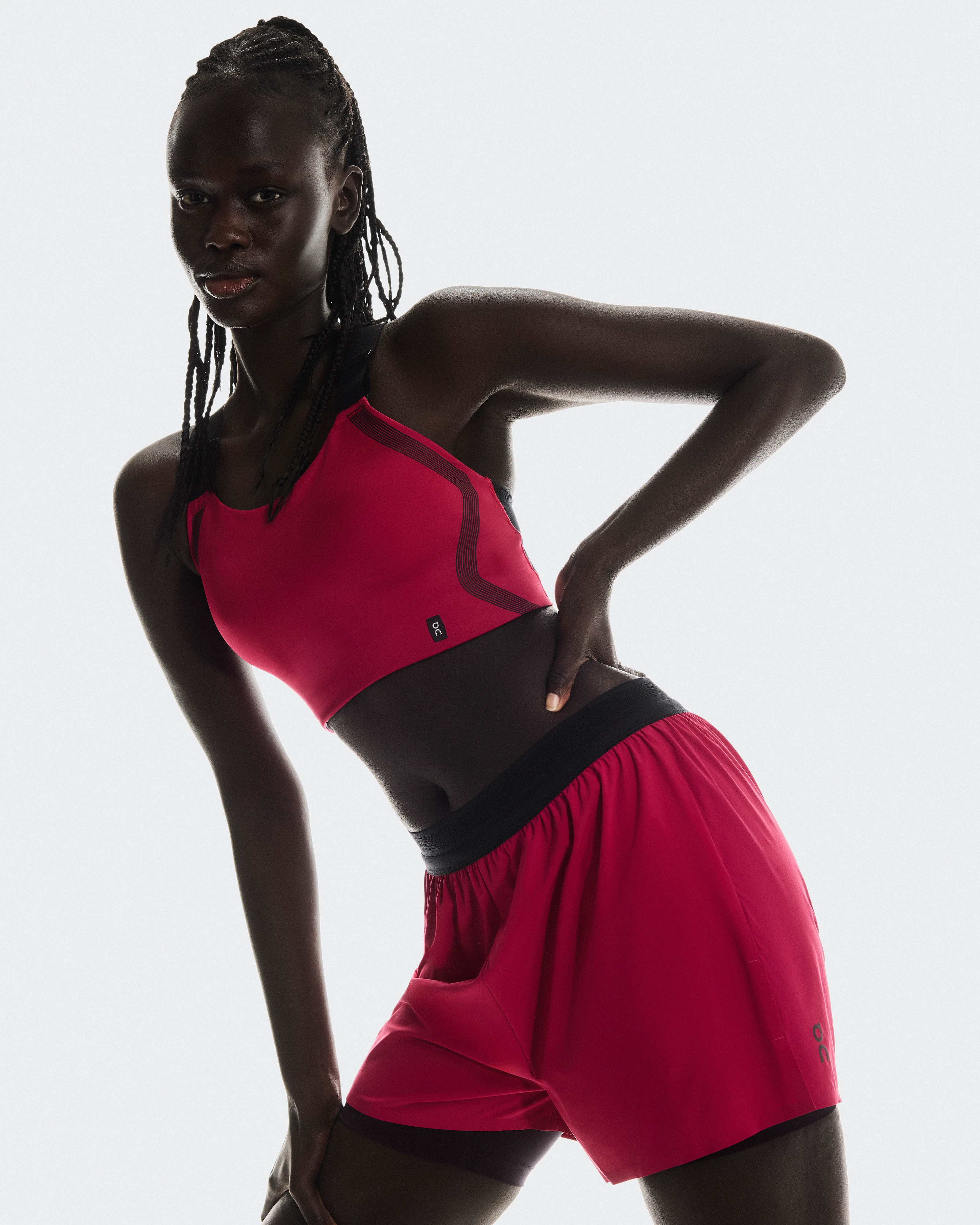 On 3" Performance 2/1 Shorts Grenadine & Black Femme Shorts
