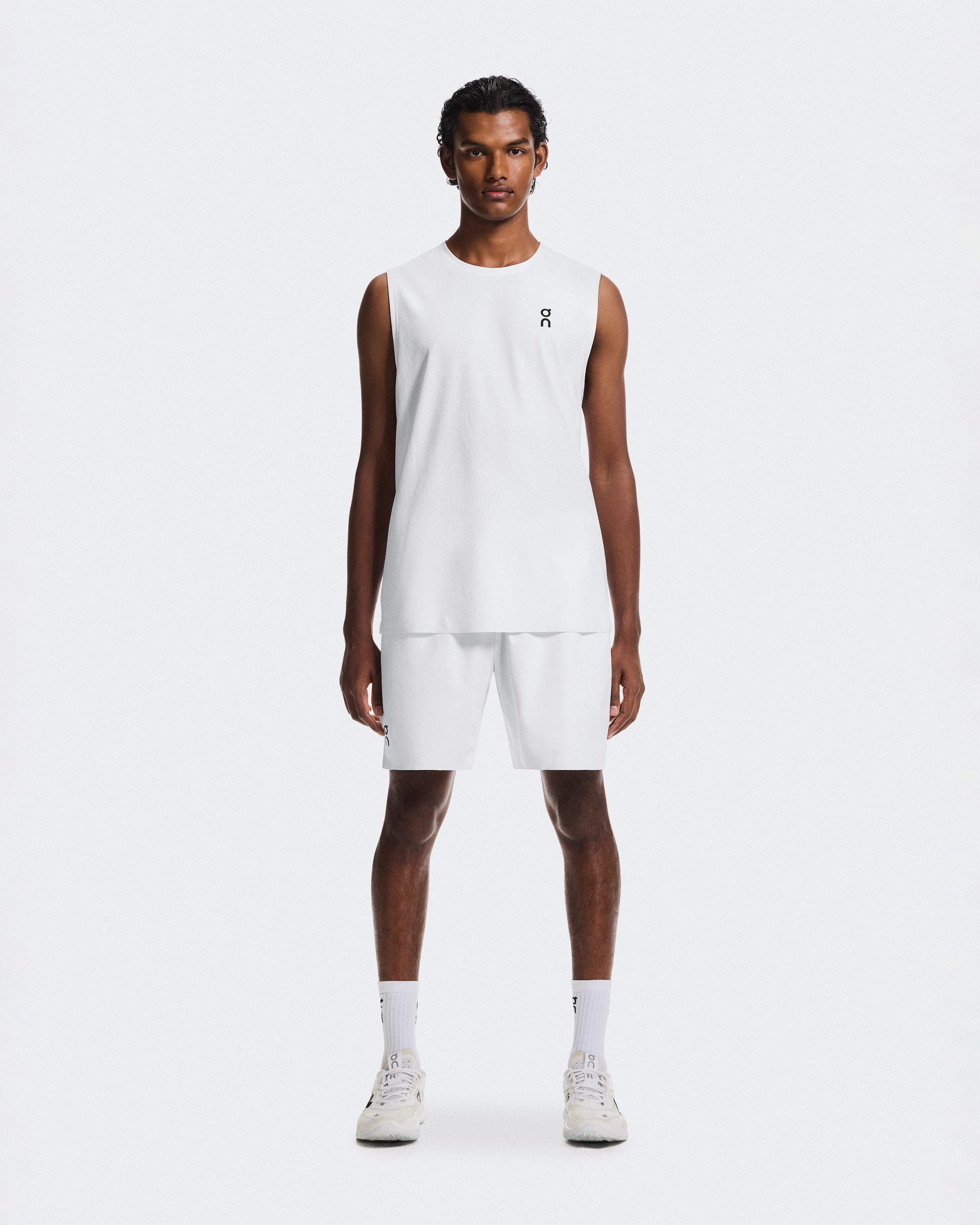 On 7" Court Shorts White Homme Shorts
