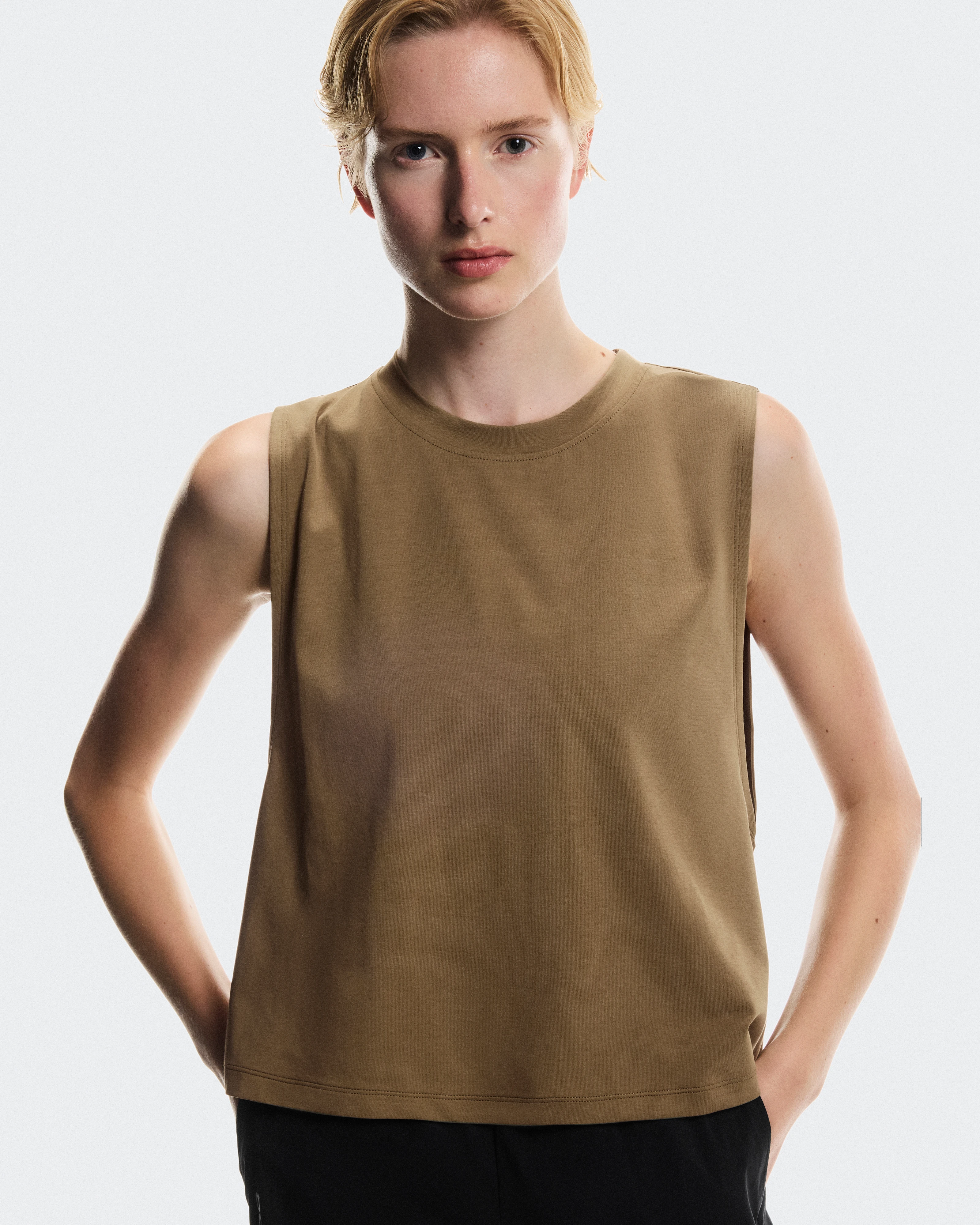 On Focus Crop Nutmeg Femme Hauts et t-shirts