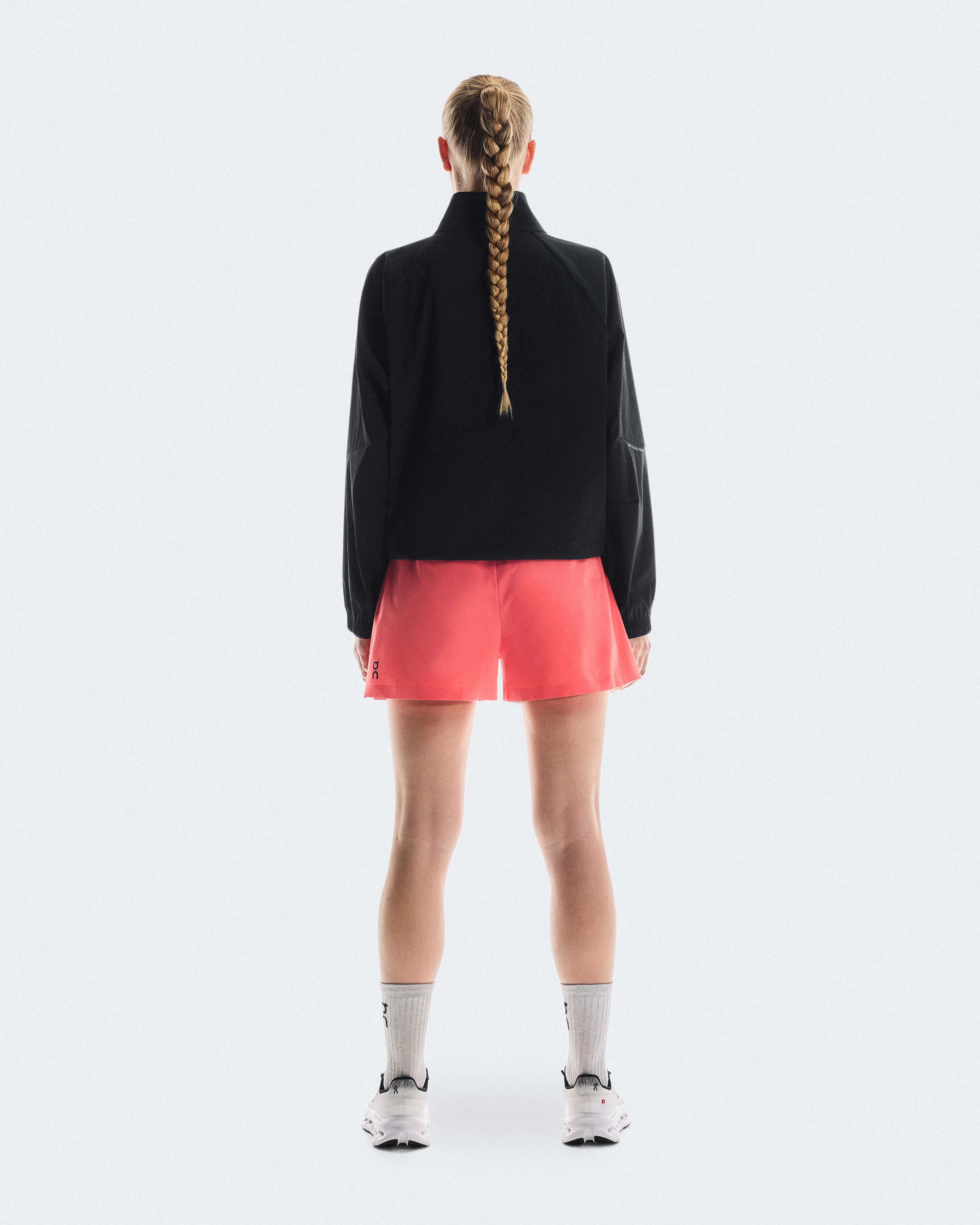 On Focus Shorts Coral Femme Shorts