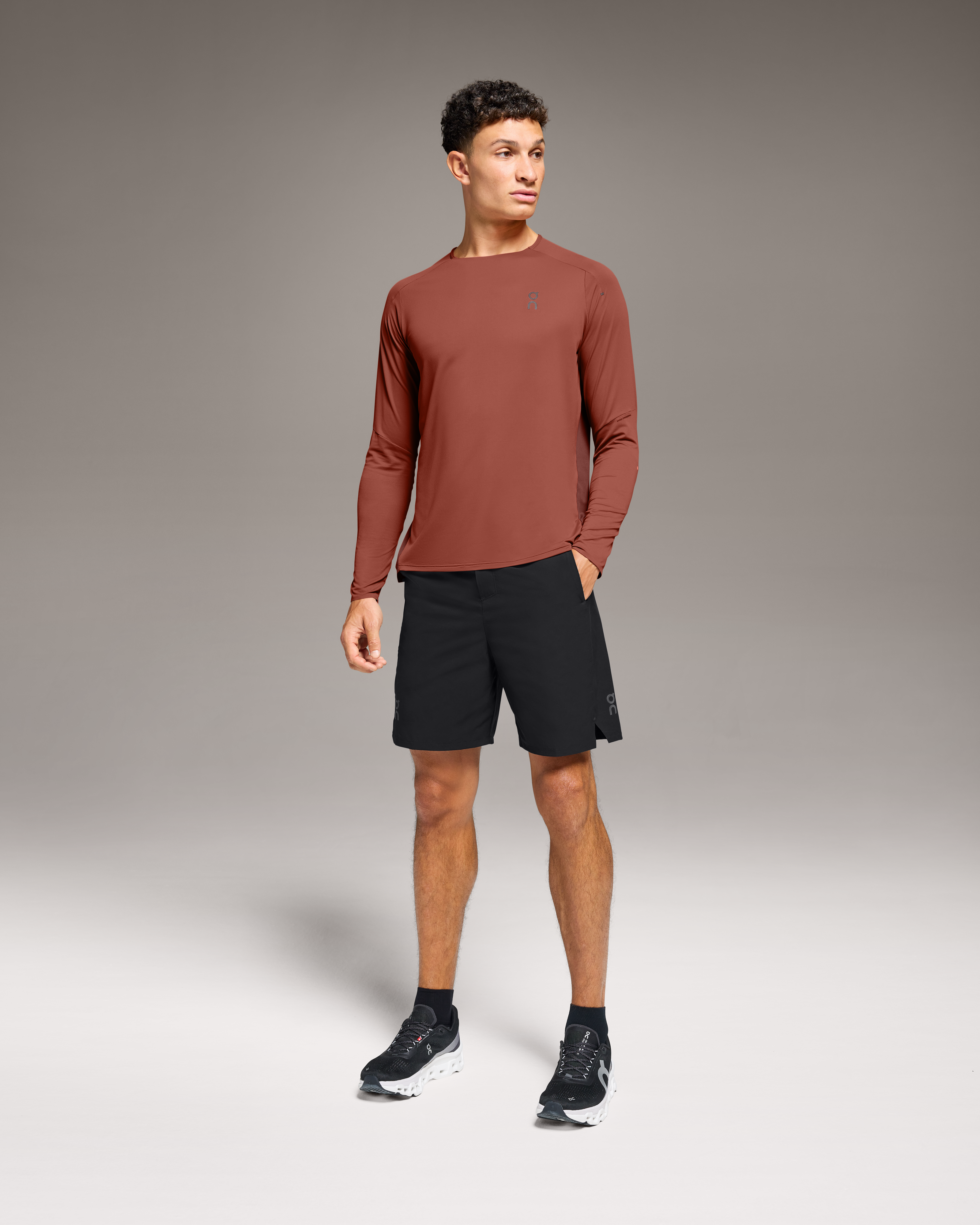 On Performance Hybrid Short Black Homme Shorts