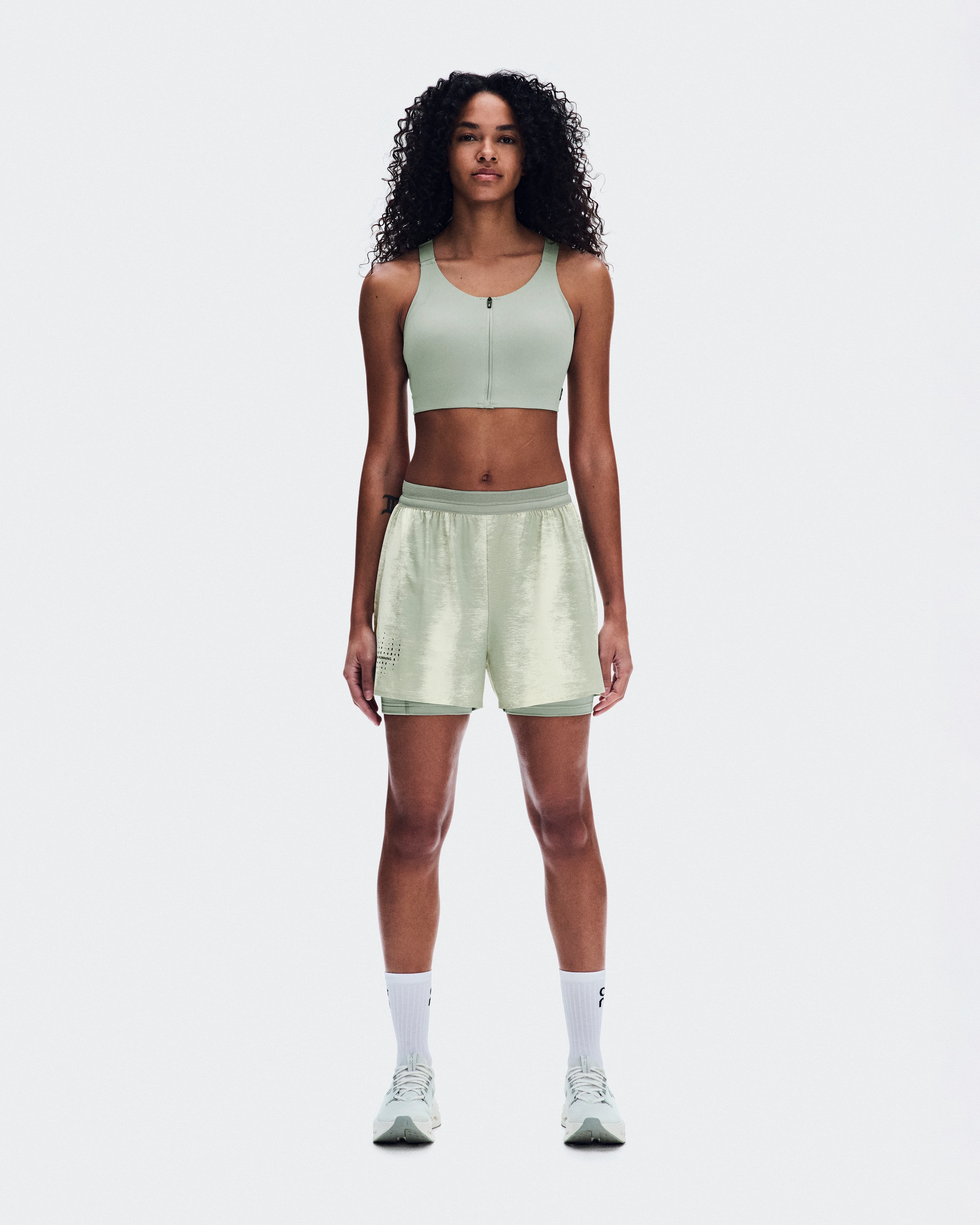 On Performance Shorts Terra Seedling & Tin Femme Shorts
