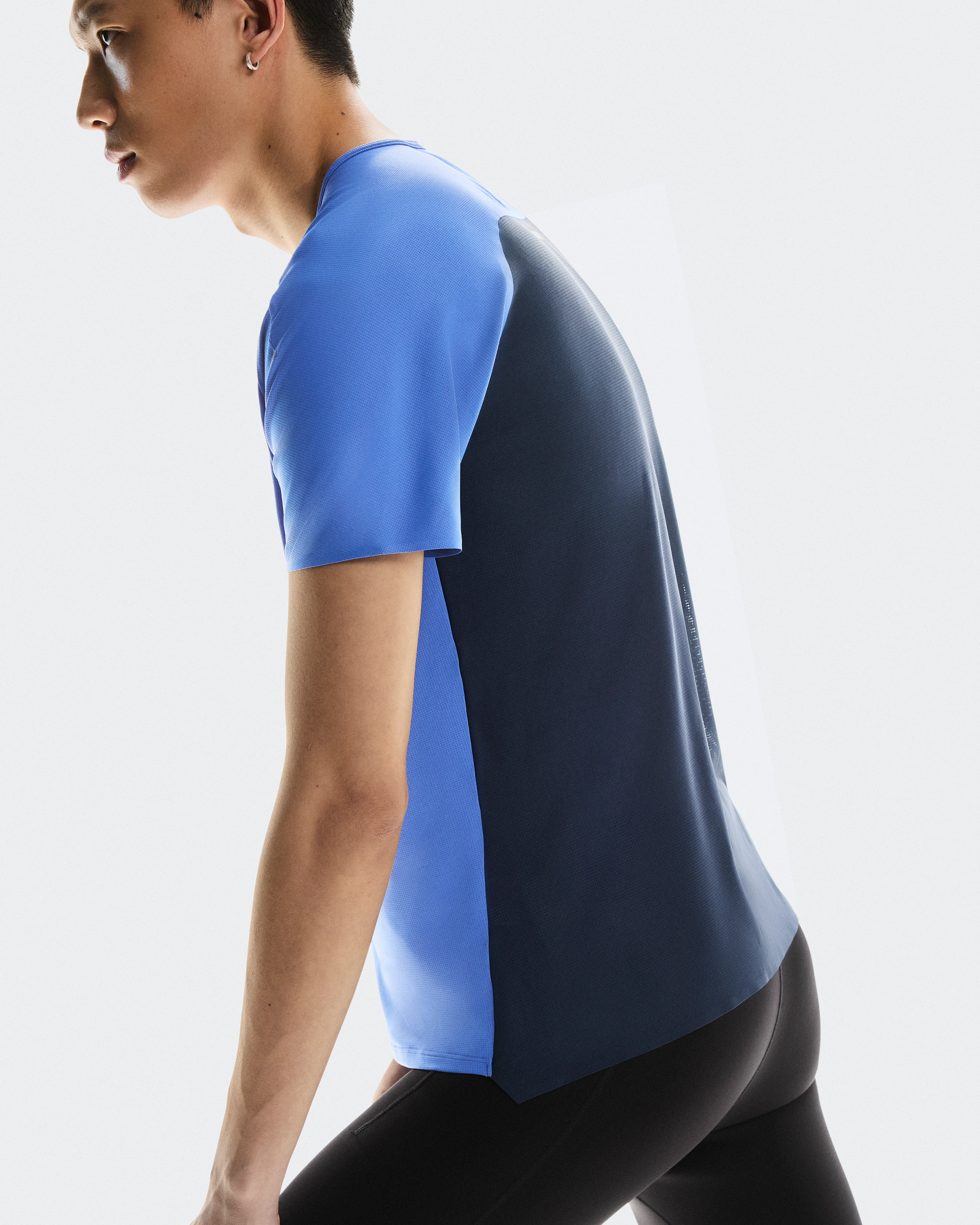 On Performance-T Zaffre & Navy Homme Hauts et t-shirts