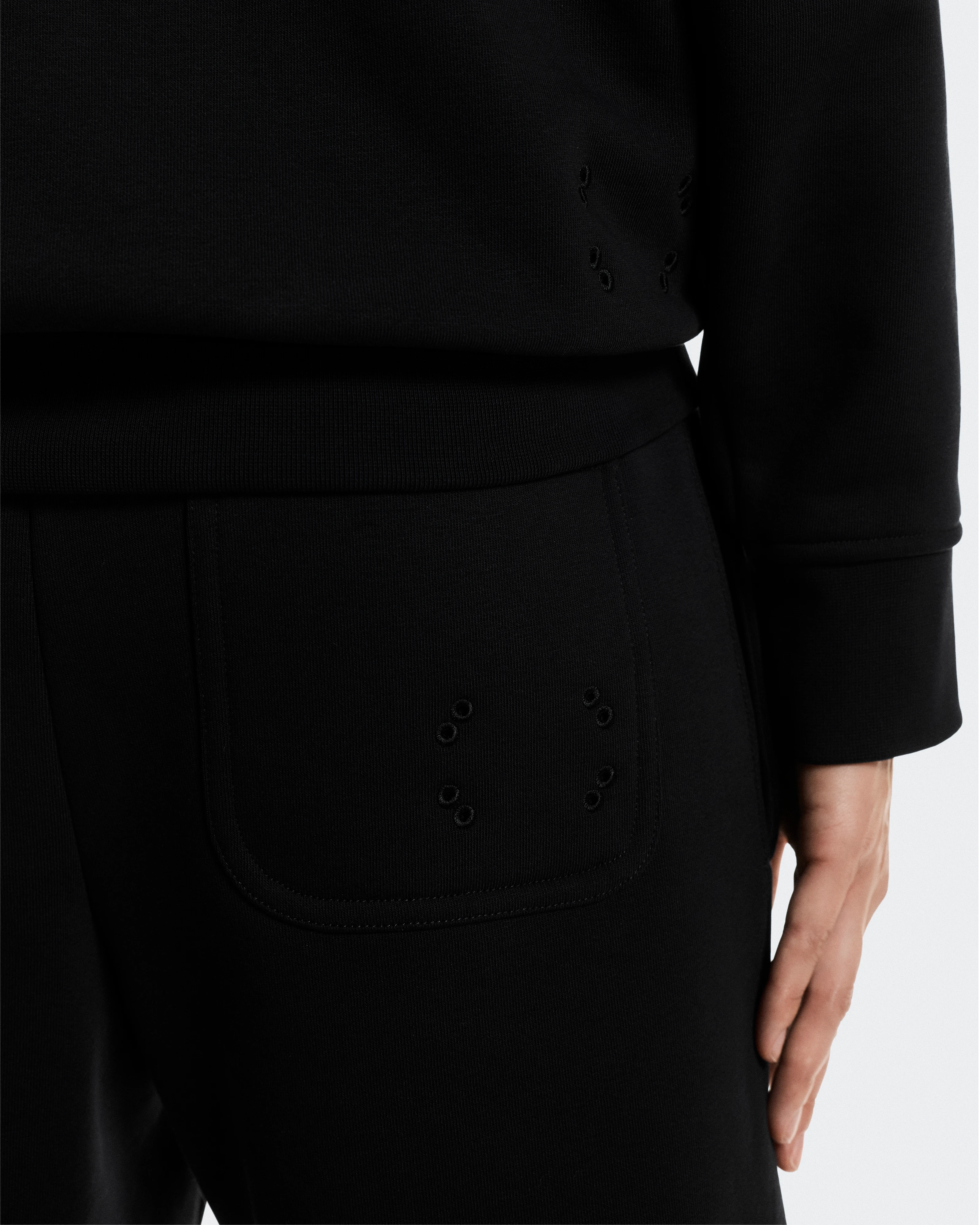 On Club Collective 1/4 Zip Black Femme Sweats à capuche et sweats