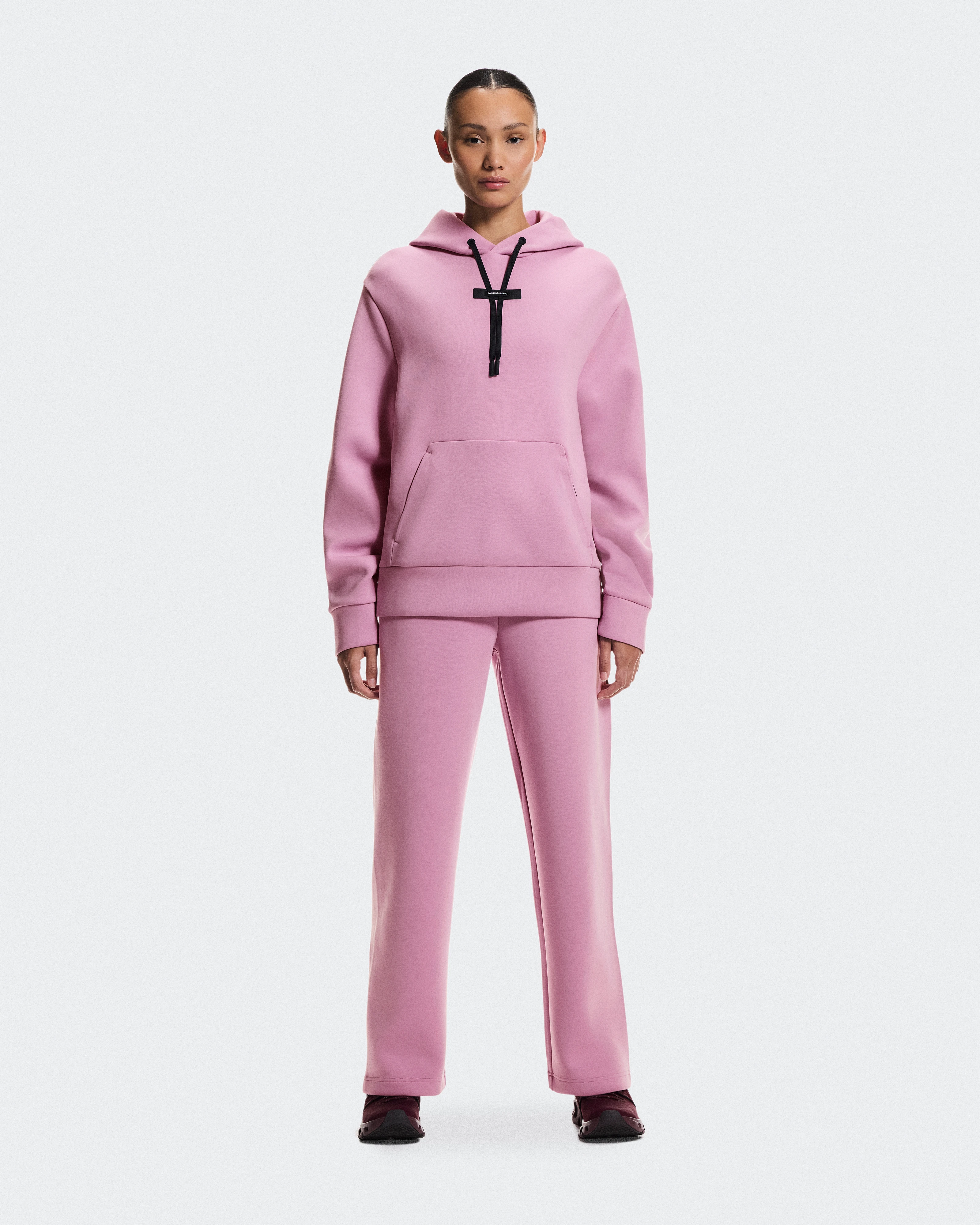 On Focus Tech Hoodie Sakura Femme Sweats à capuche et sweats