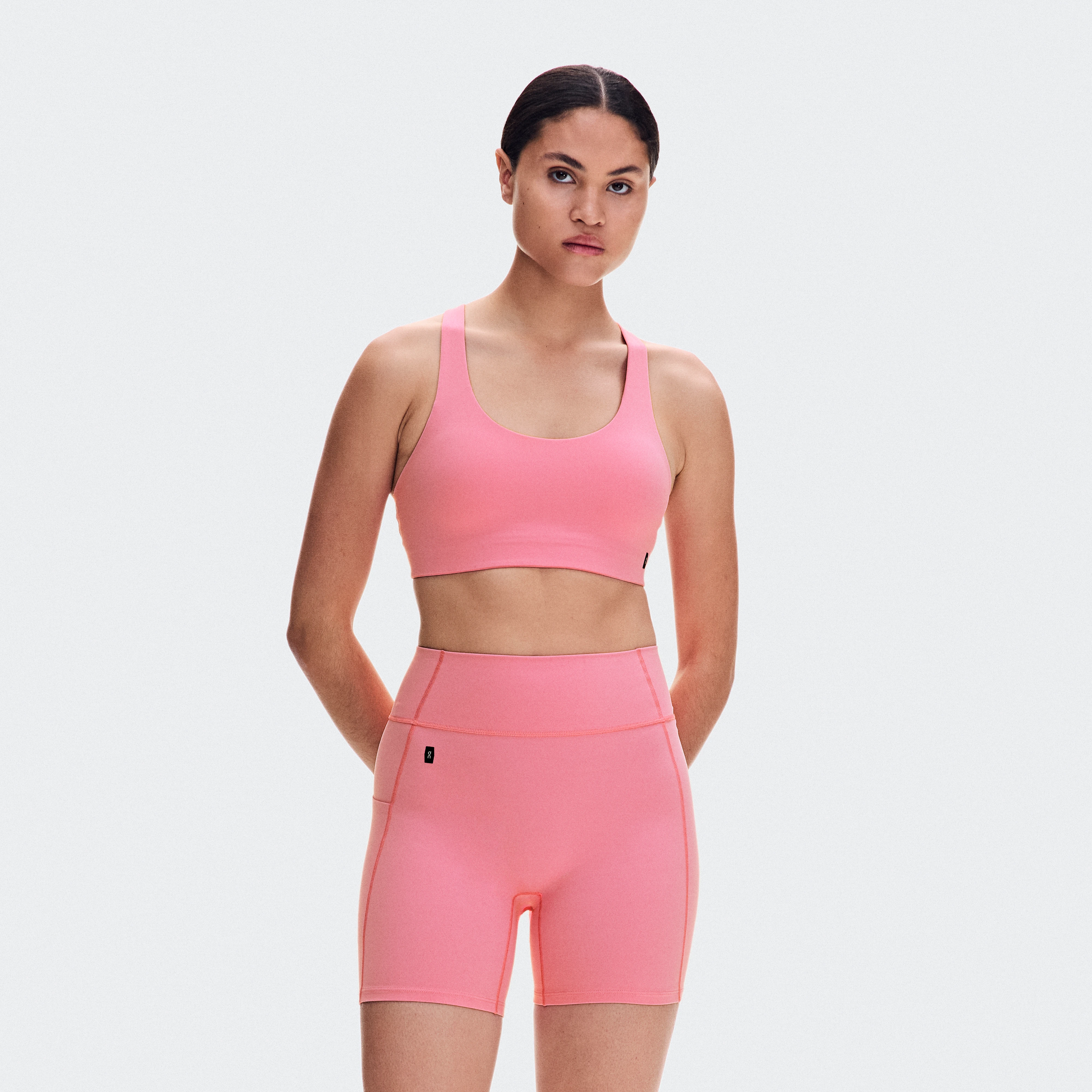 On Studio Racerback Bra Magnolia Femme – Training faible intensité Brassières