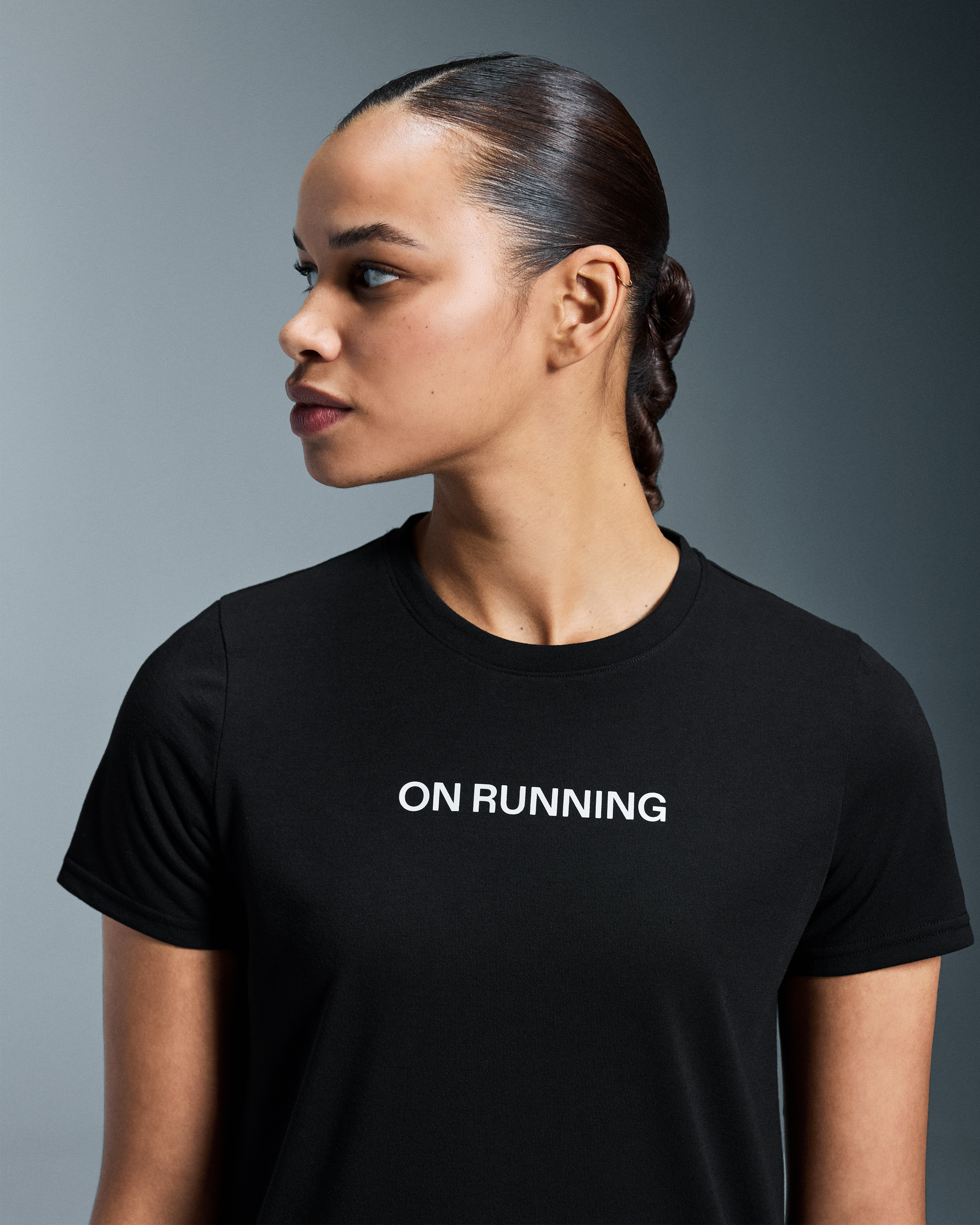 On On Run-T Black Femme Hauts et t-shirts