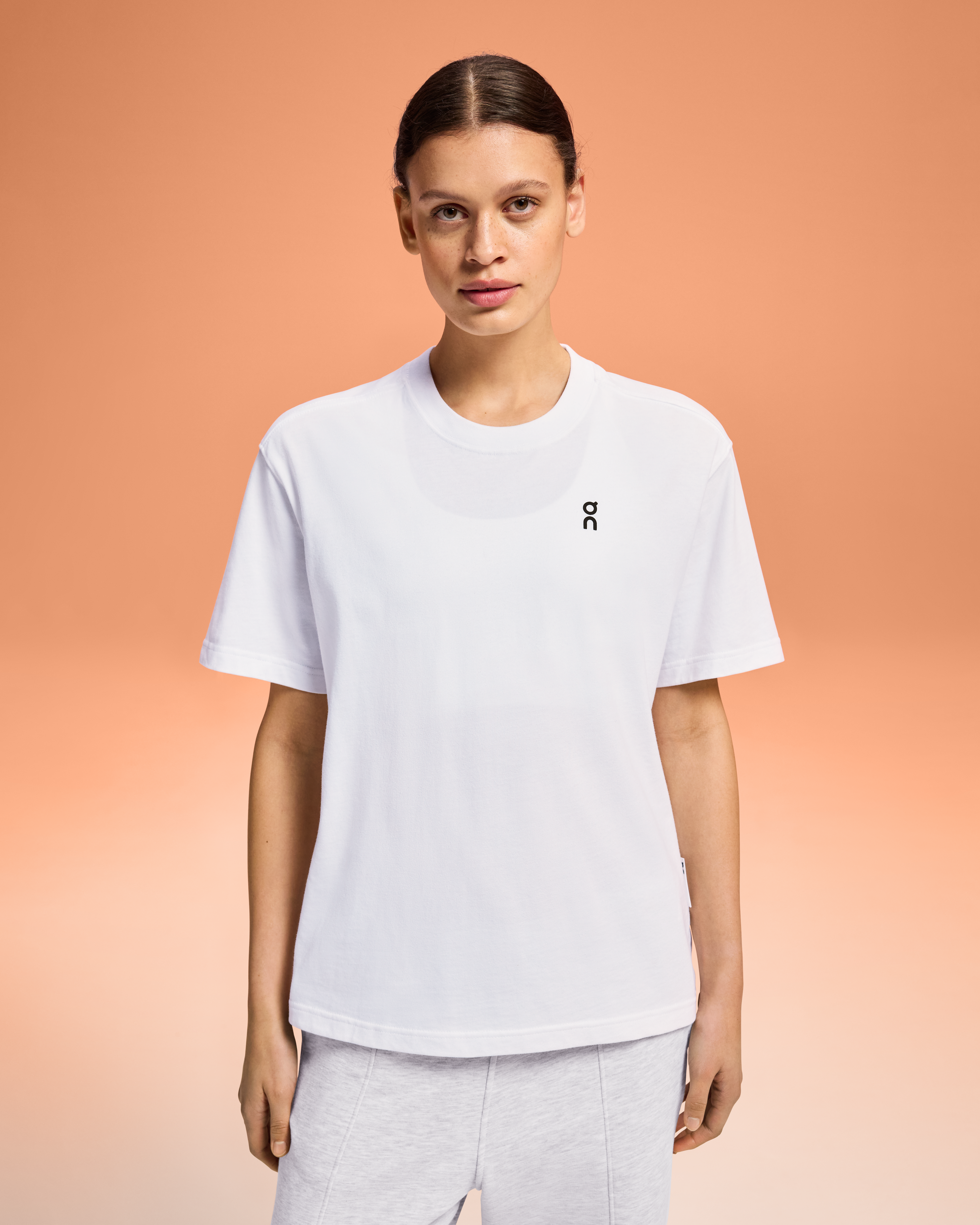 On Club-T Graphic Tennis White Femme Hauts et t-shirts