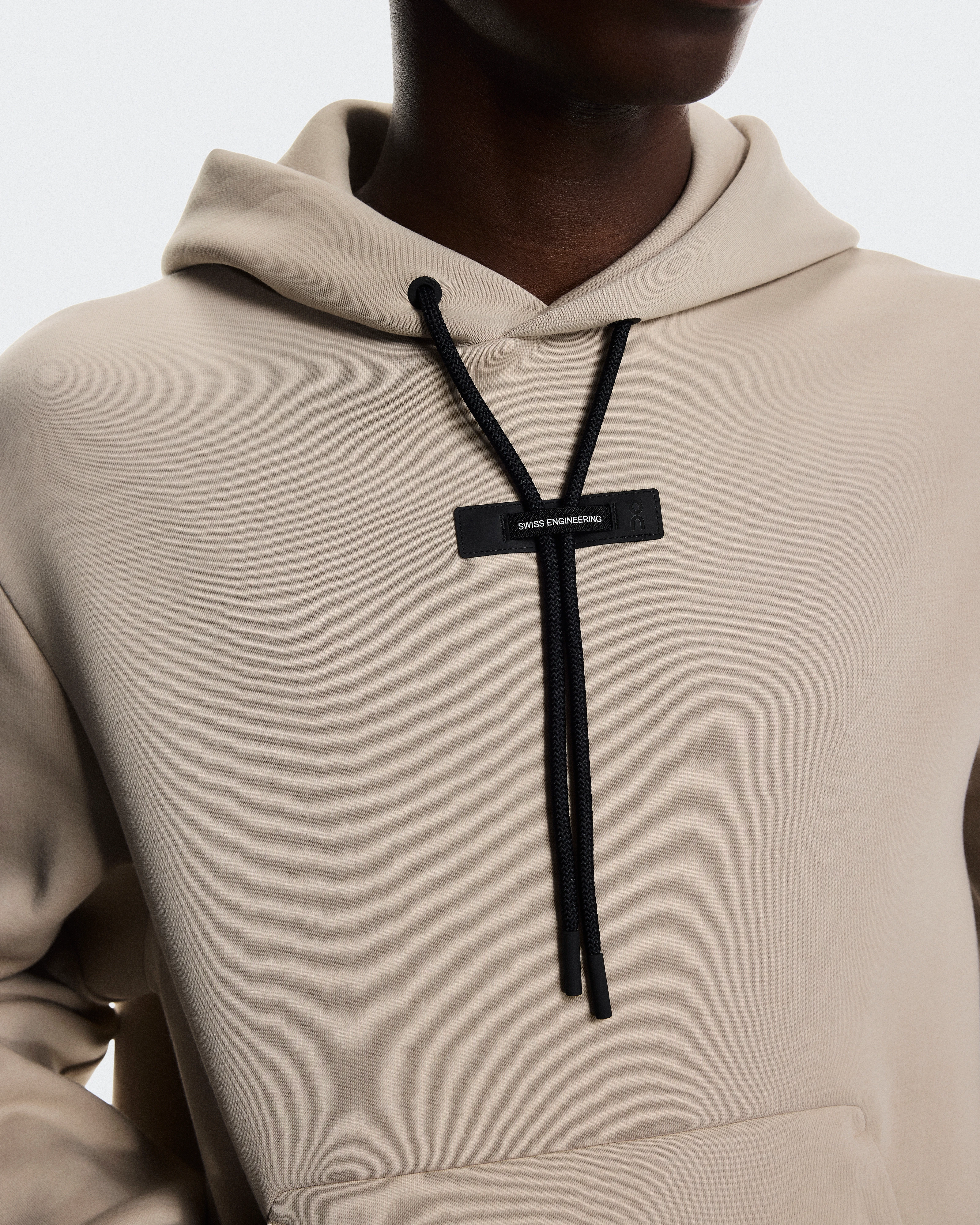 On Focus Tech Hoodie Desert Homme Sweats à capuche et sweats