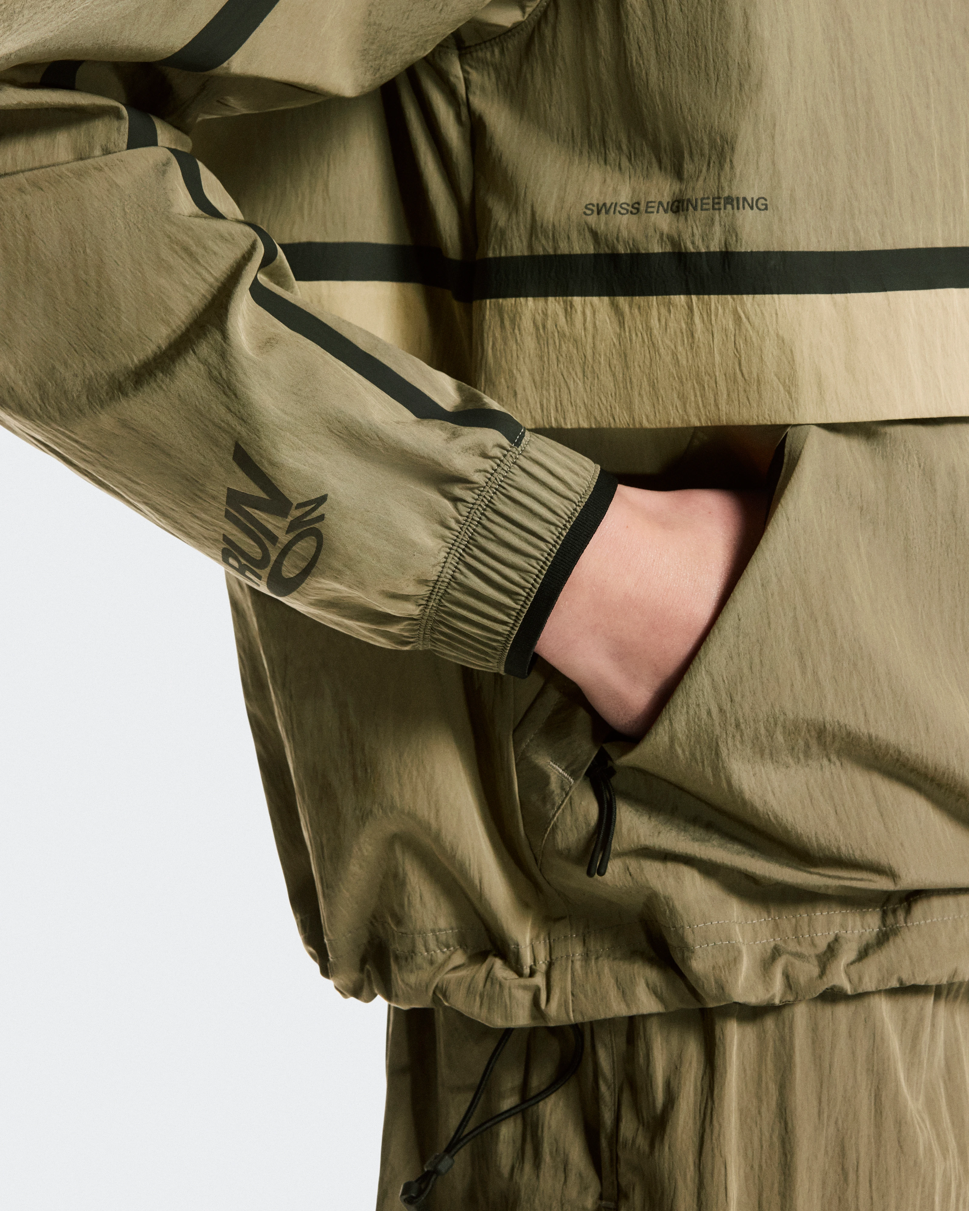 On Performance Volt Jacket Safari Femme Vestes