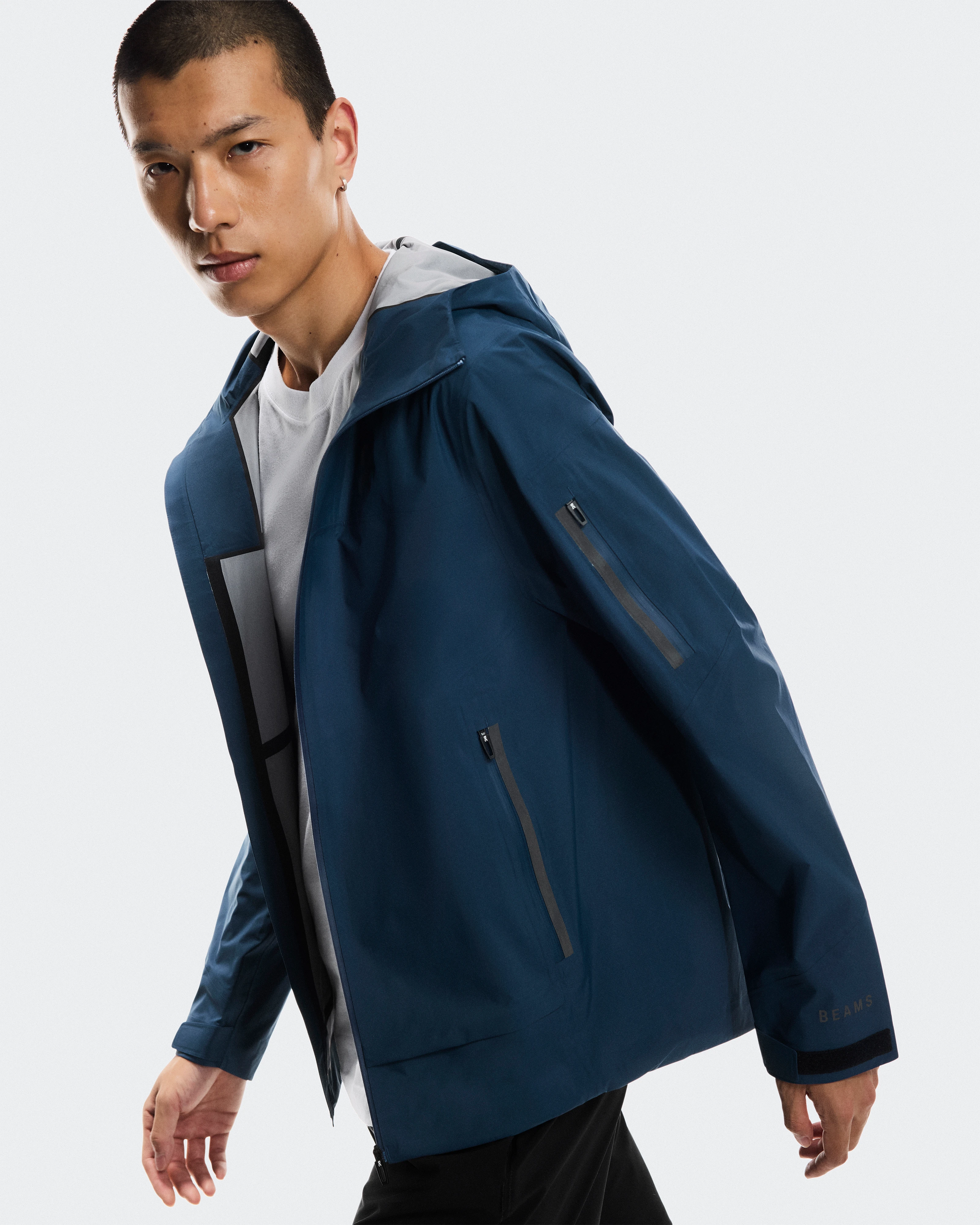 On Trek Jacket BEAMS REI Pacific Homme Vestes