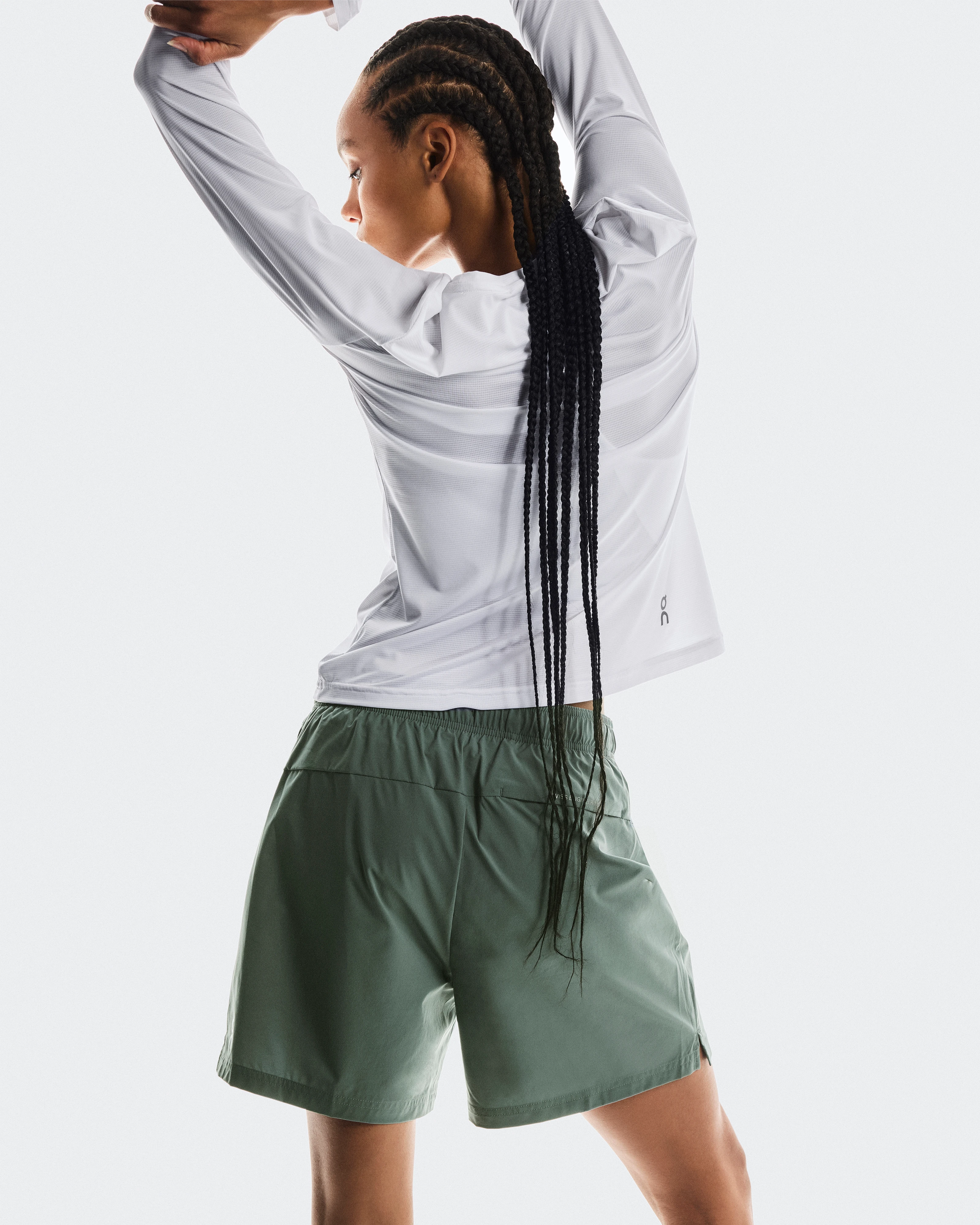 On 5" Core Shorts Olive Femme Shorts