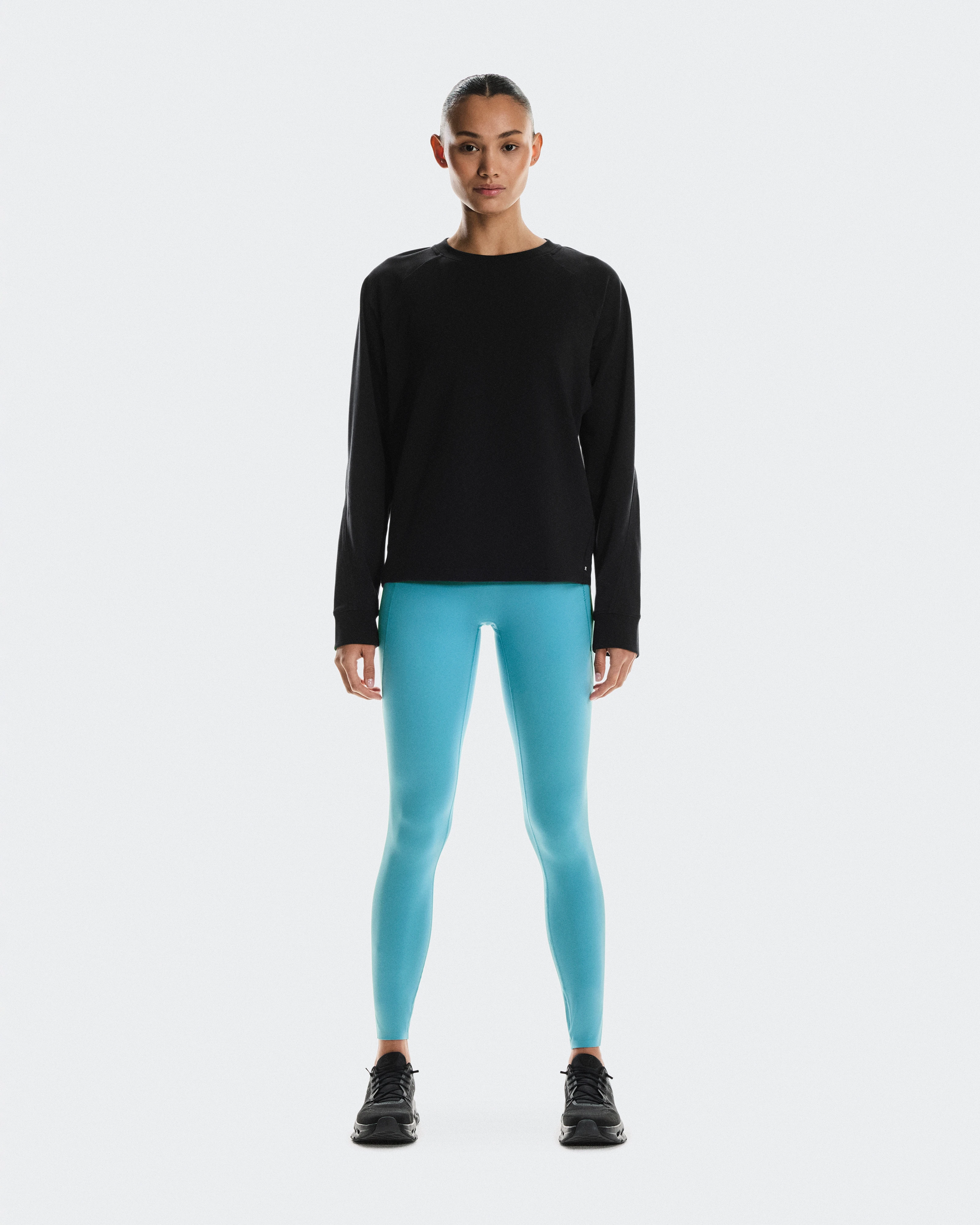 On Studio Crew Black Femme Sweats à capuche et sweats