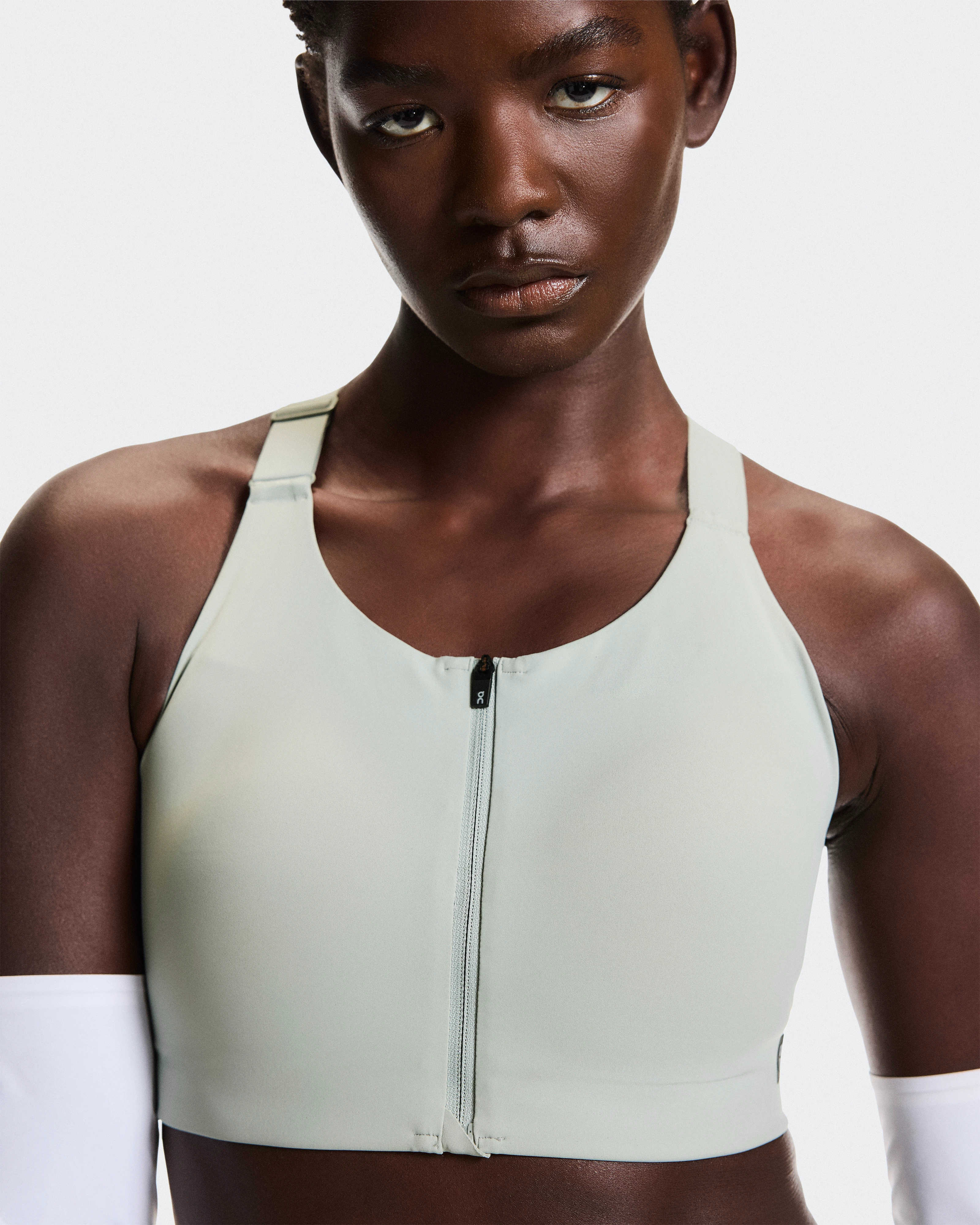 On Endurance Bra Zip Tin Femme Brassières