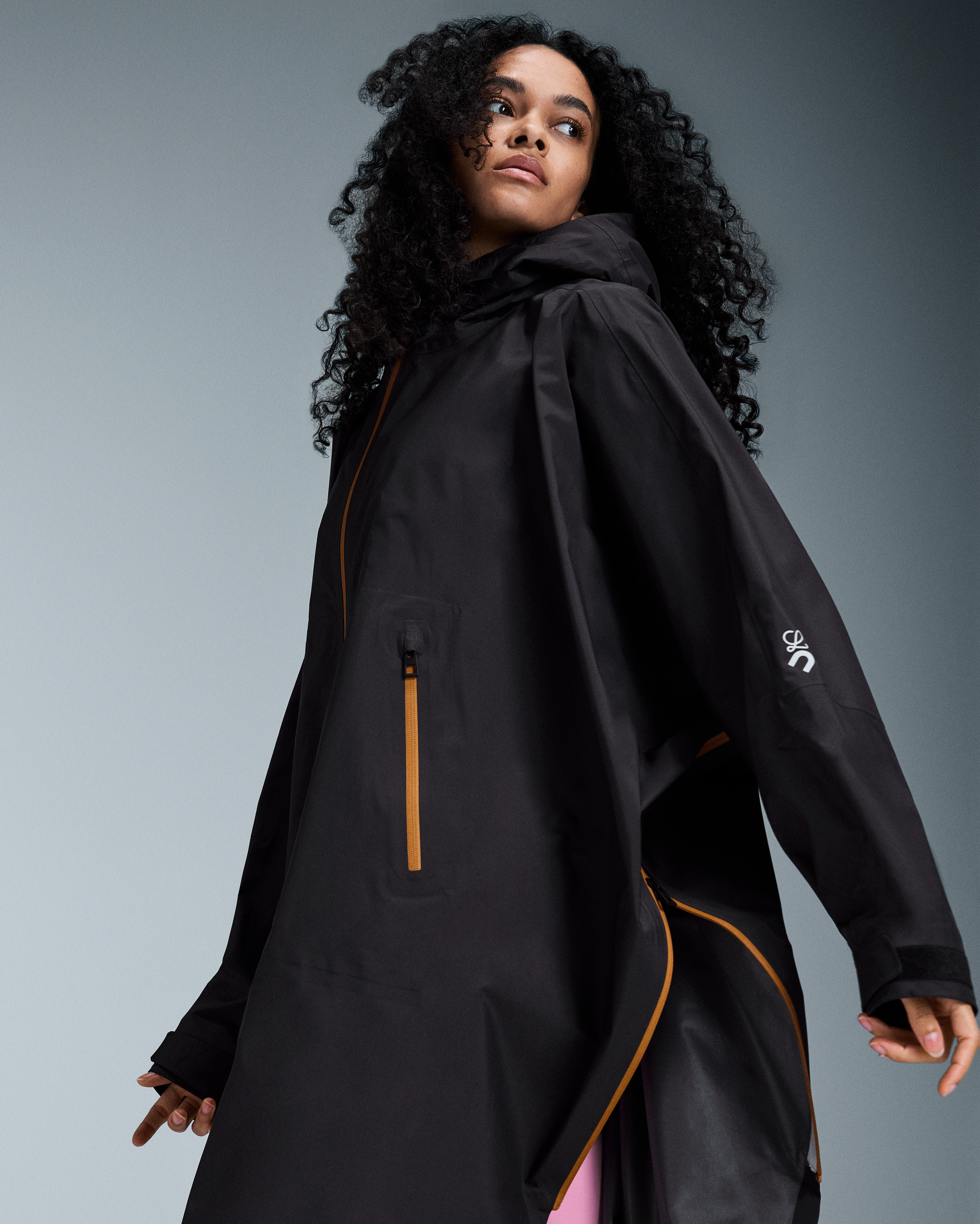 On Cape LOEWE Black Unisexe Vestes