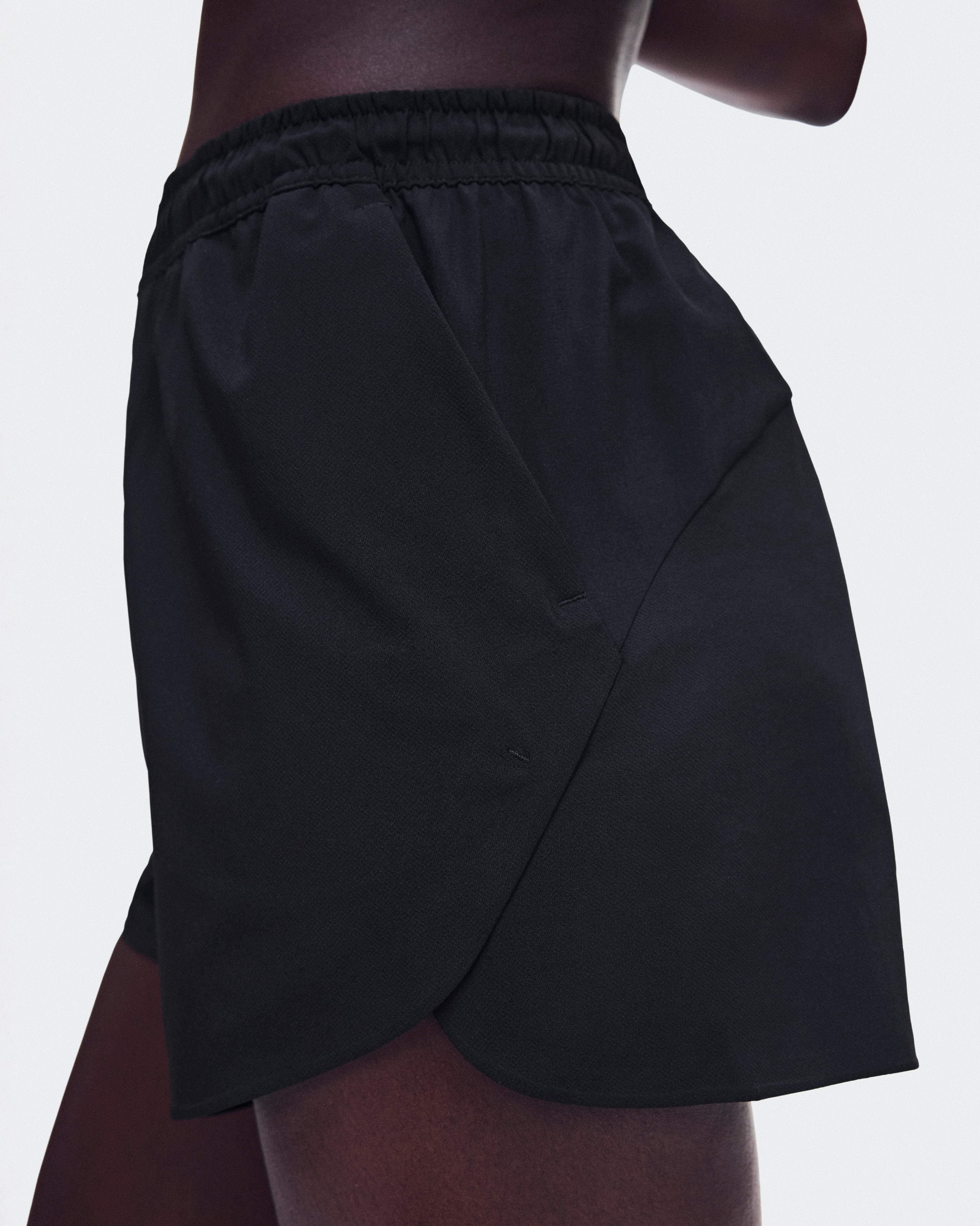 On Train Shorts 3" Black Femme Shorts