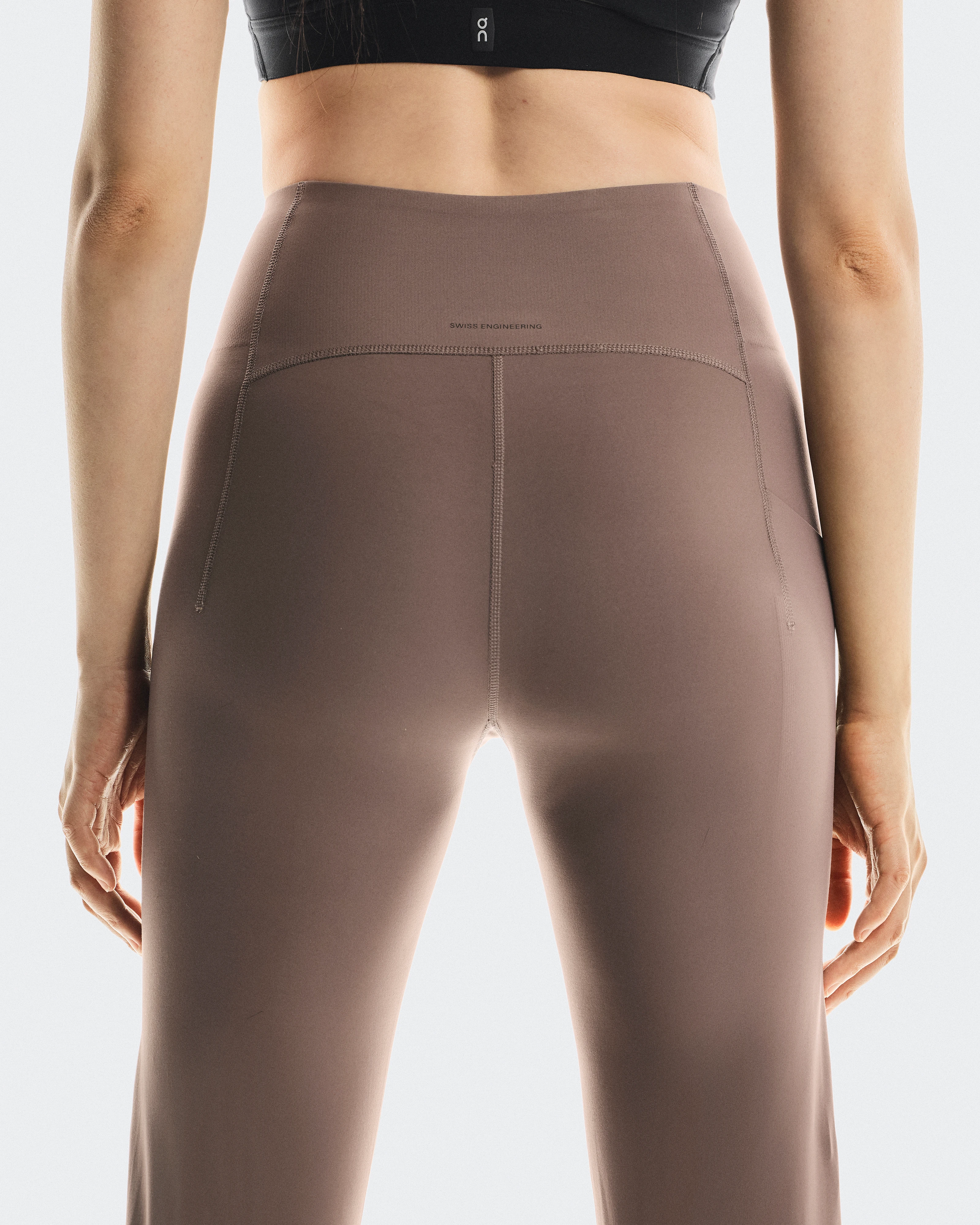 On Studio Leggings Flared Ash Femme Leggings