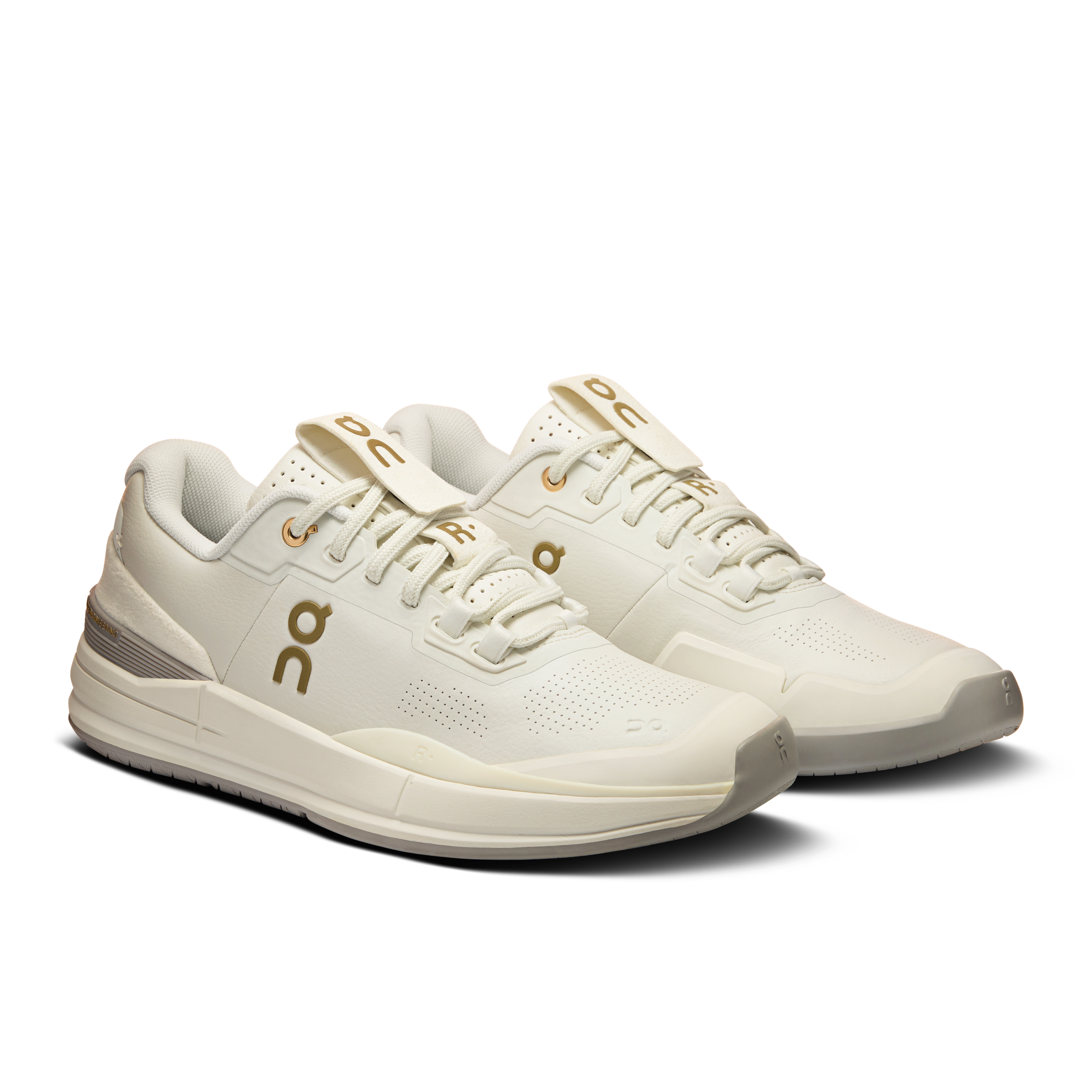 On THE ROGER Pro Ace Ivory & Fog Femme Active Life Chaussures