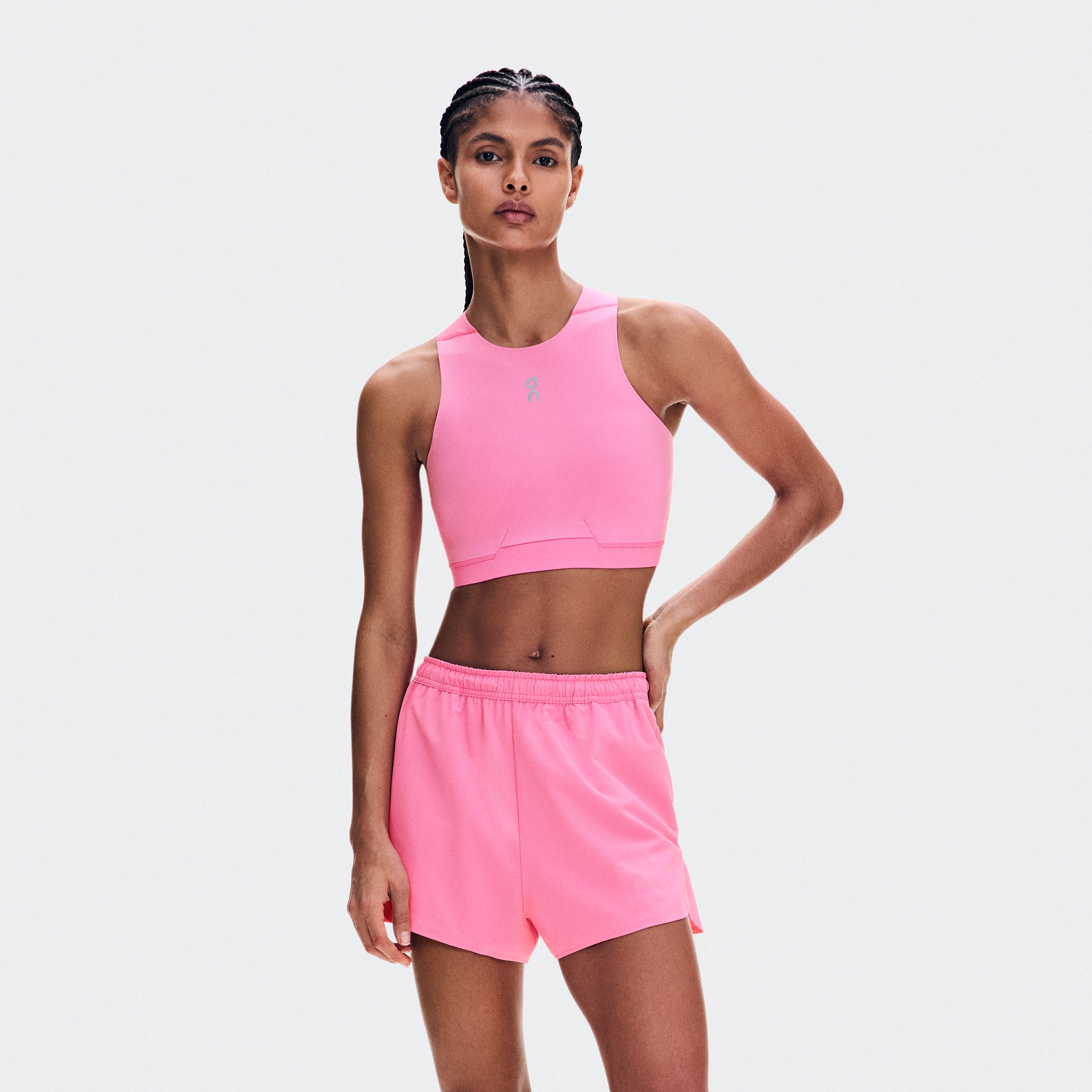 On Train 2-in-1 Crop Bubblegum Femme – HIIT, entraînement polyvalent, crop top 2-en-1 Hauts et t-shirts