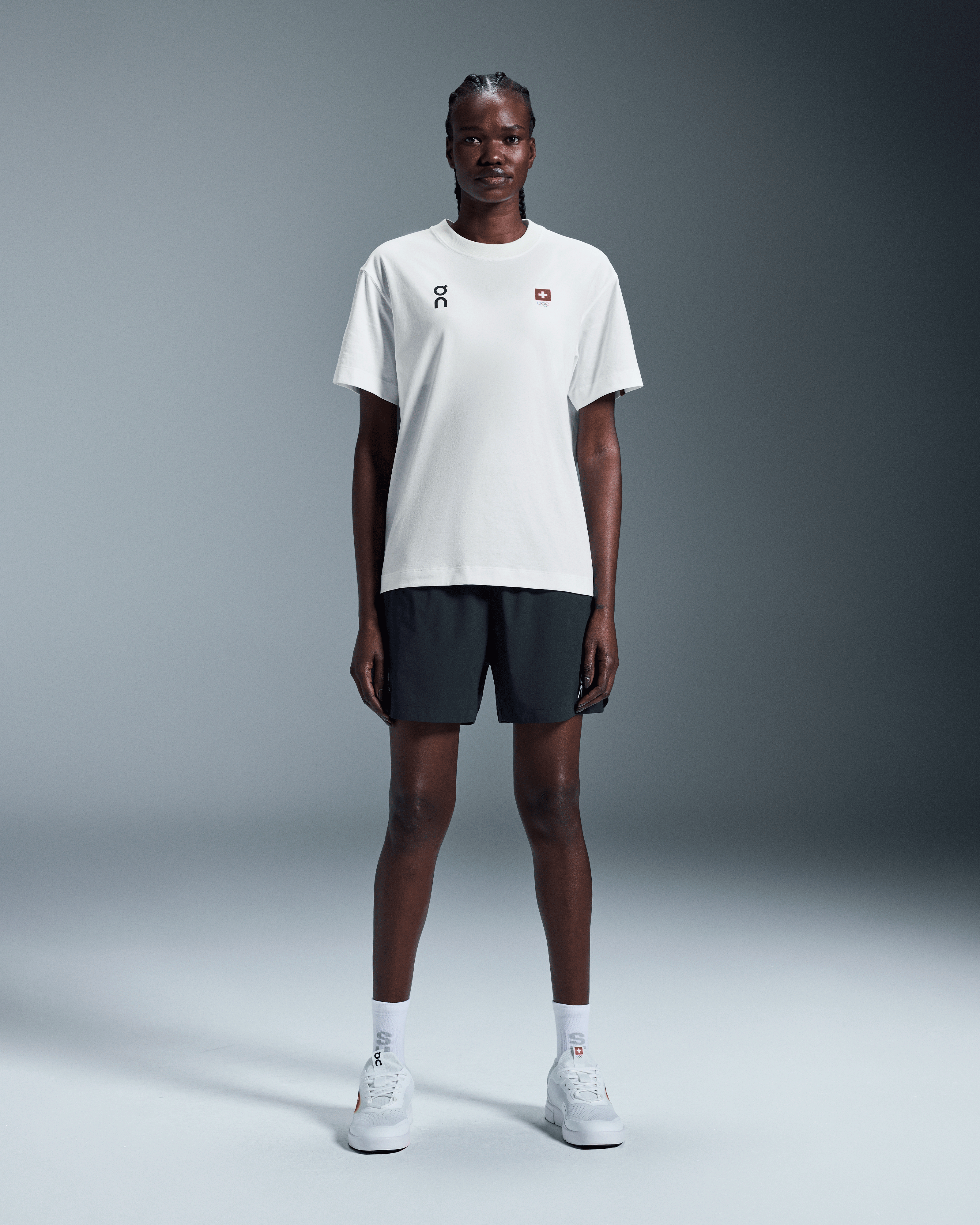On Swiss Olympic Club-T Undyed-White Femme Hauts et t-shirts