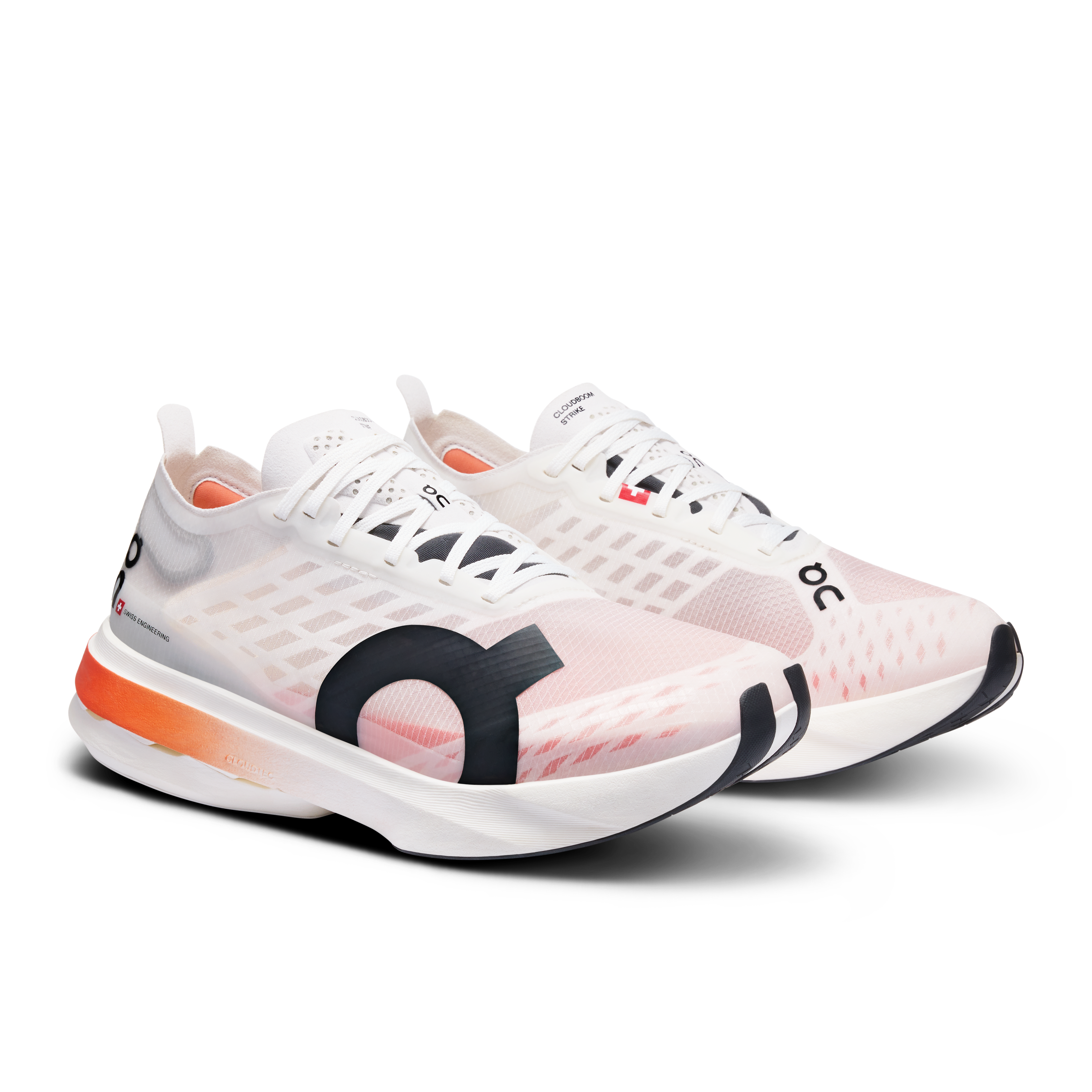 On Cloudboom Strike White & Black Femme Running sur route Chaussures