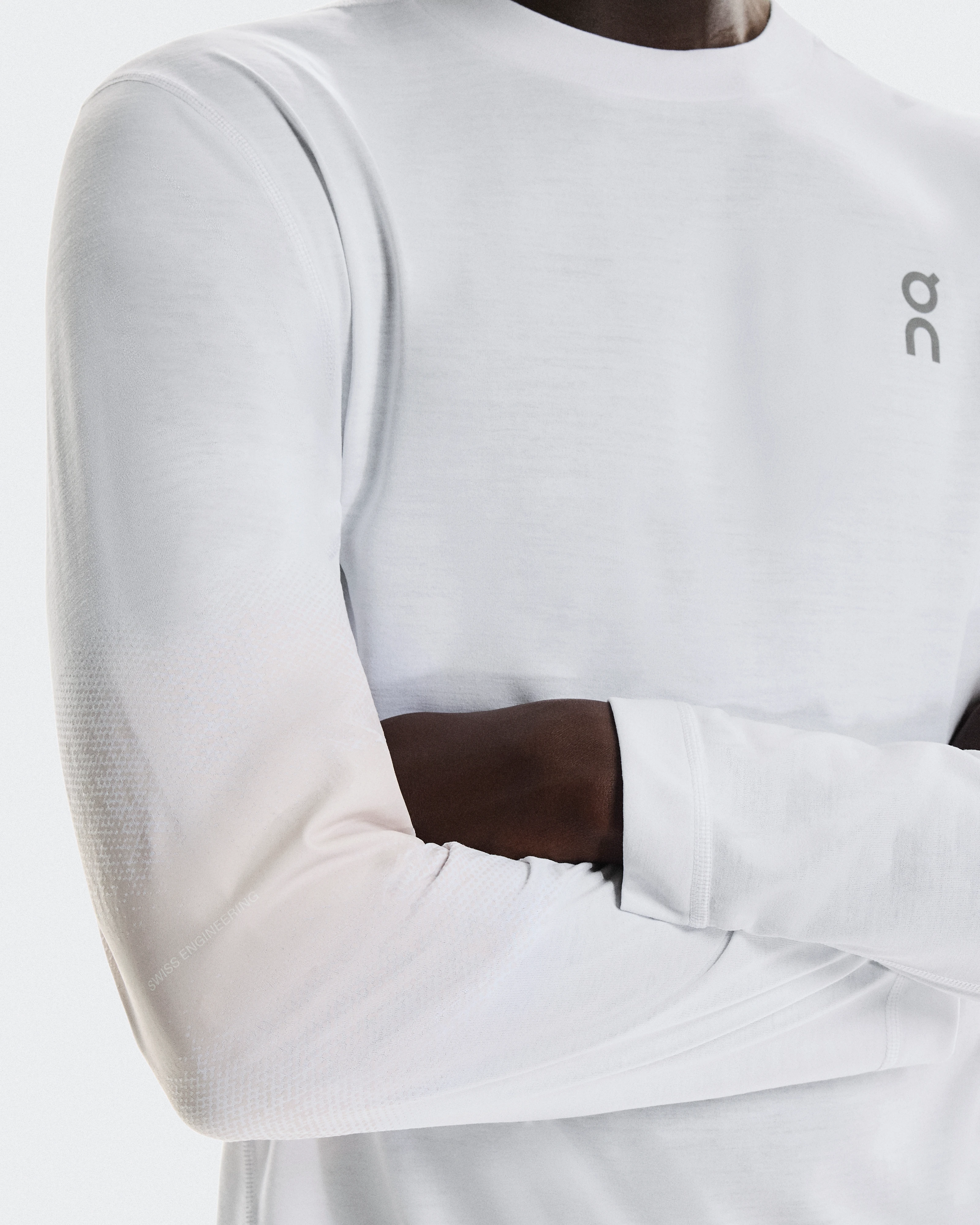 On Train Long-T Graphic White Homme Hauts et t-shirts