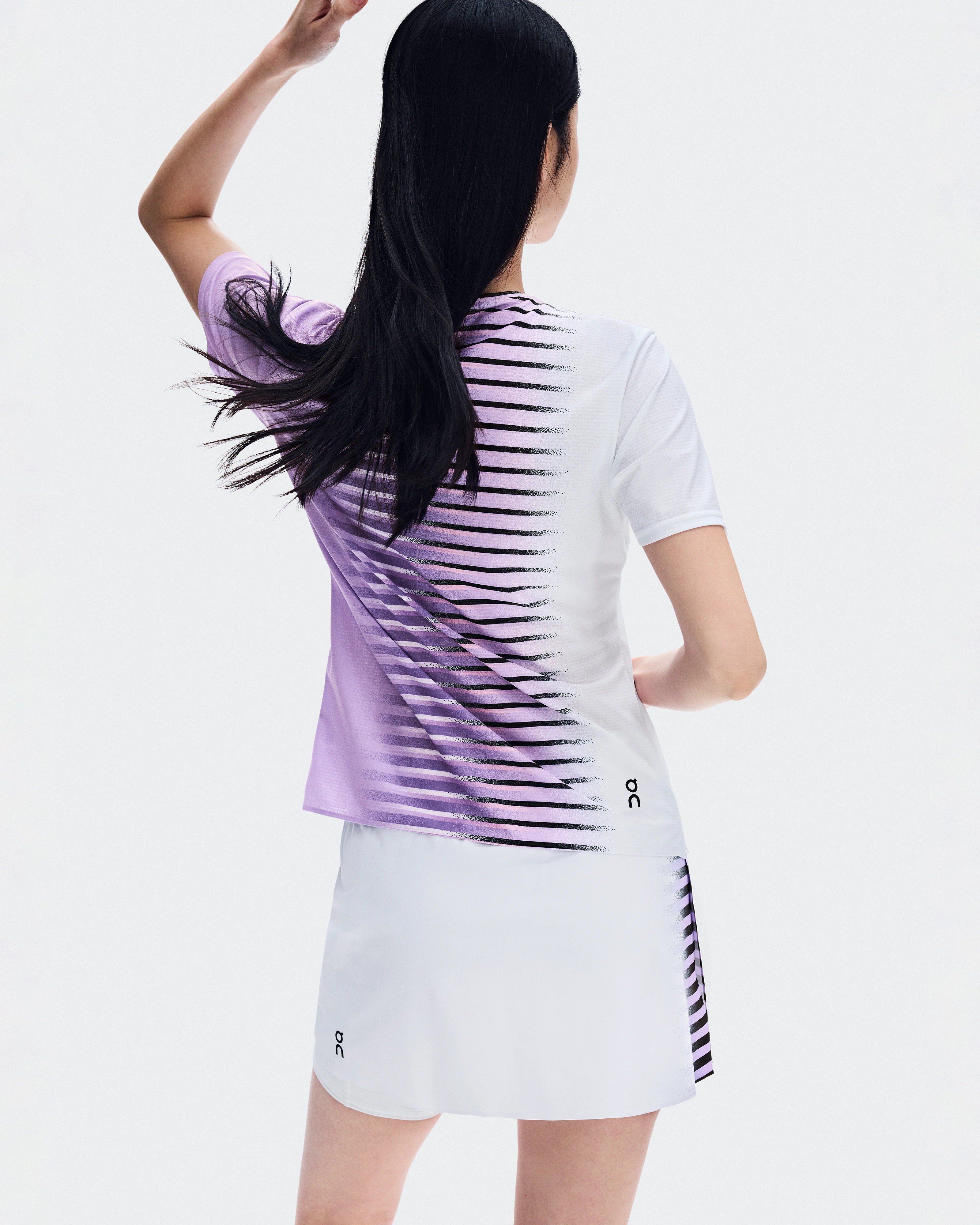 On Court-T Edge Bloom & White Femme Hauts et t-shirts