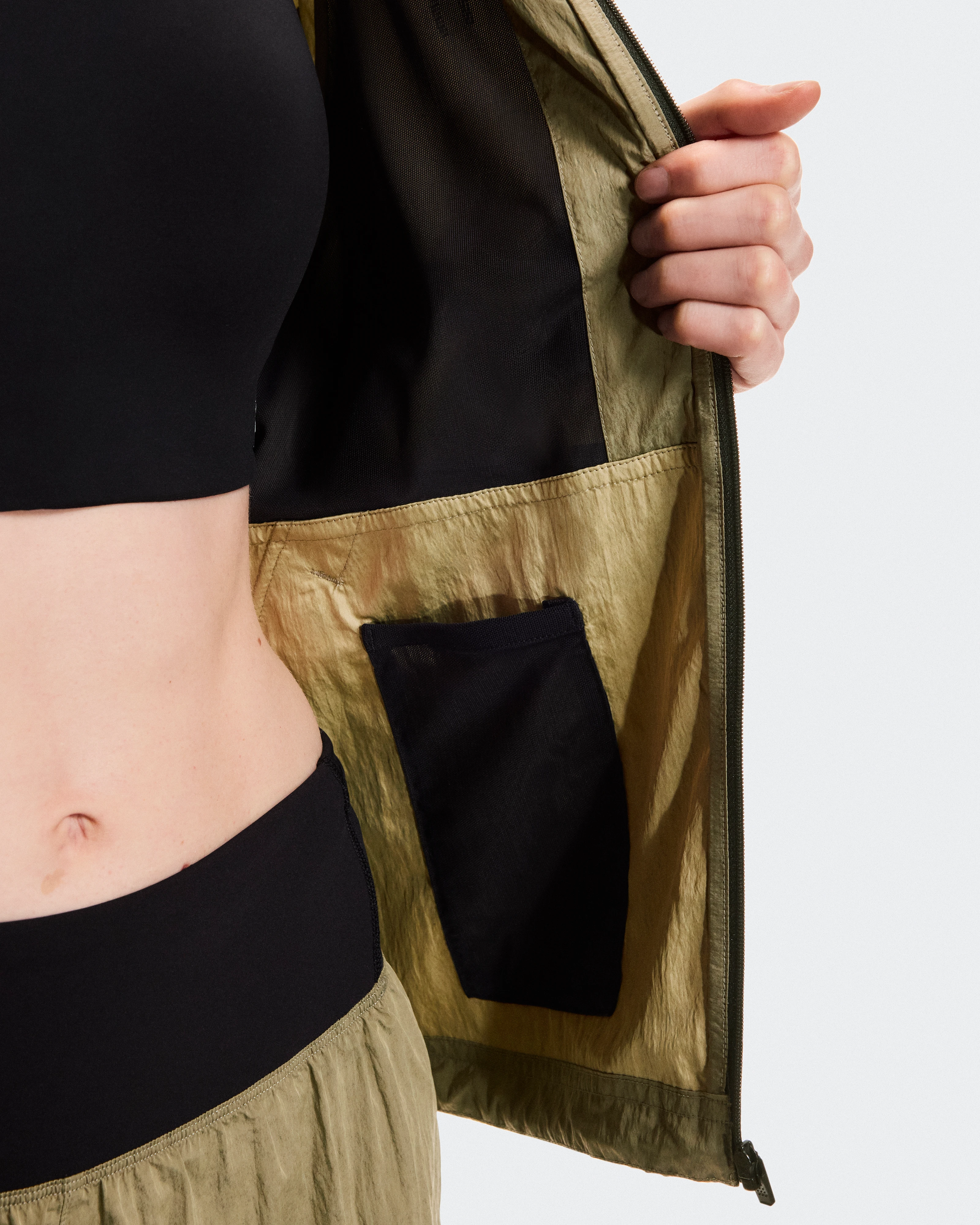 On Performance Volt Jacket Safari Femme Vestes