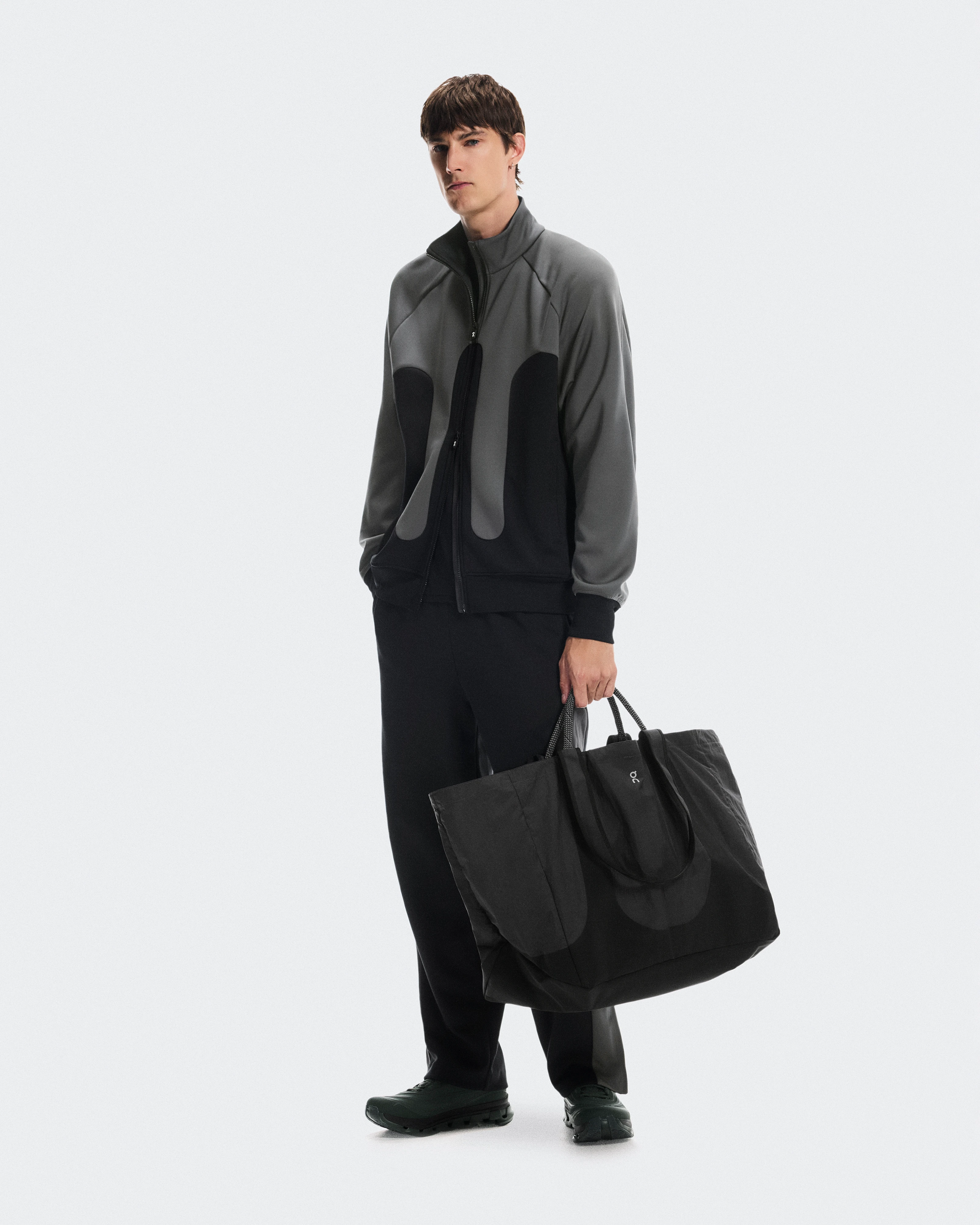 On Cargo Pack 60L IKON Magnet & Black Unisexe Sacs
