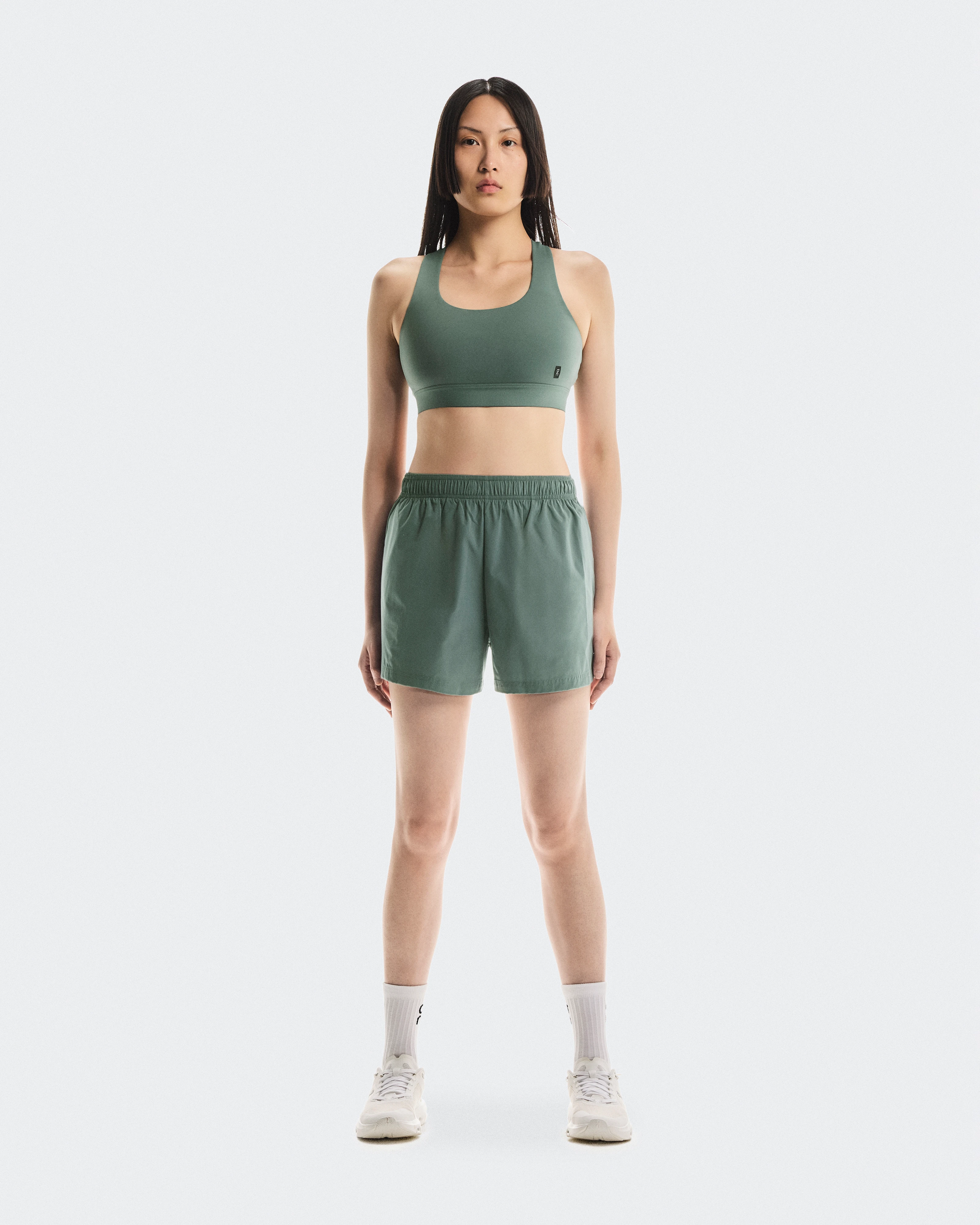 On 3" Core Shorts Olive Femme Shorts
