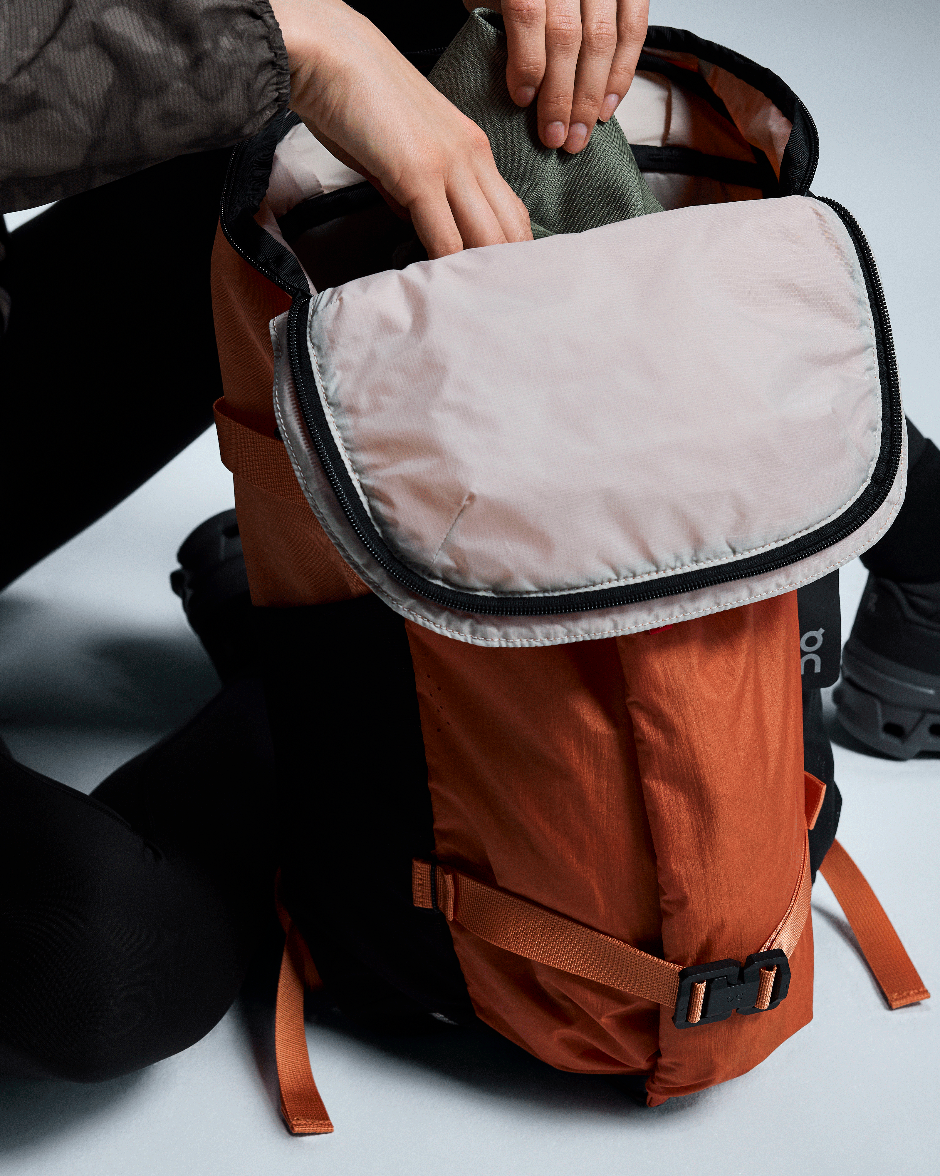 On Speed Pack 24L Elite Desert Glow Unisexe Sacs