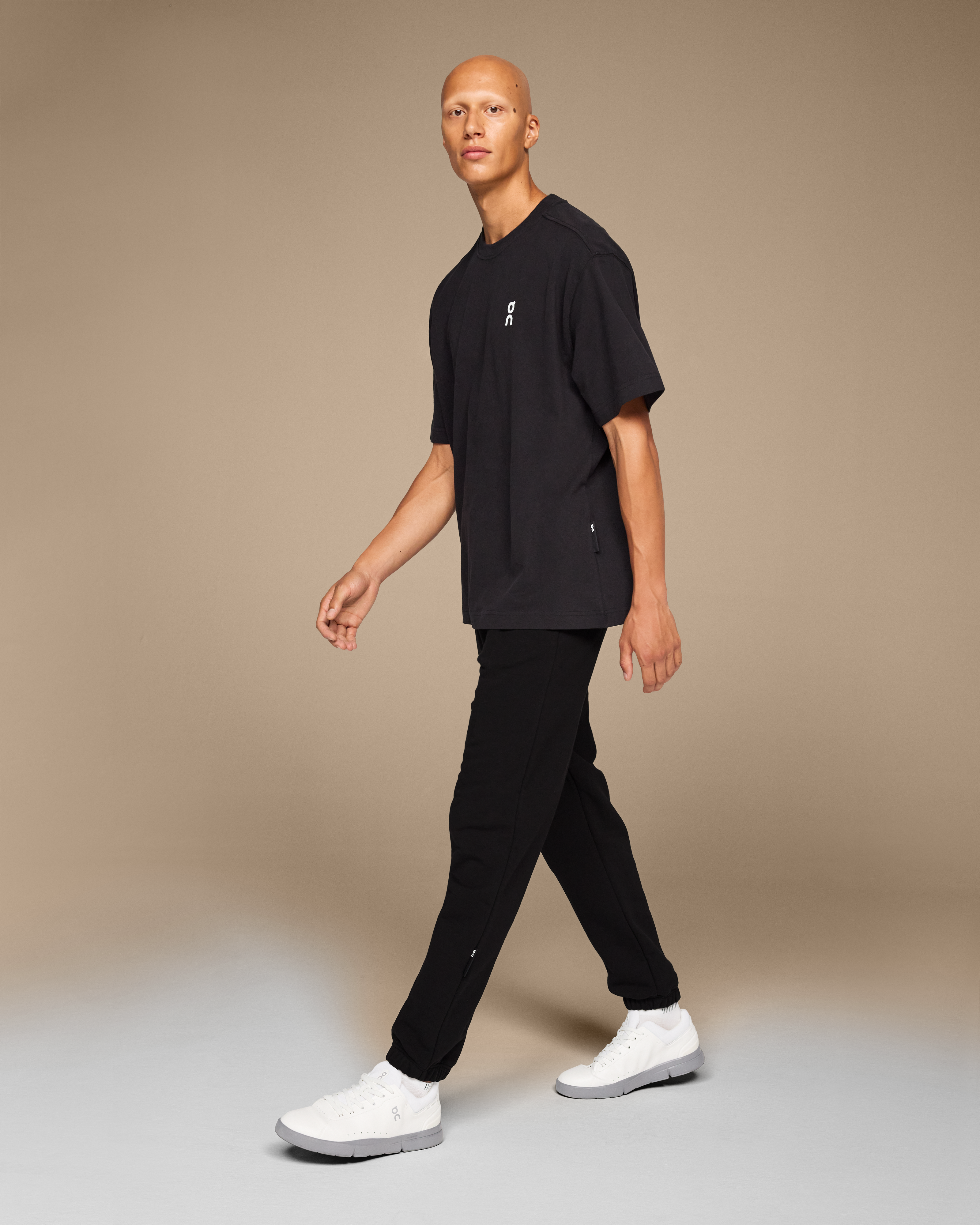 On Club-T Black Homme Hauts et t-shirts