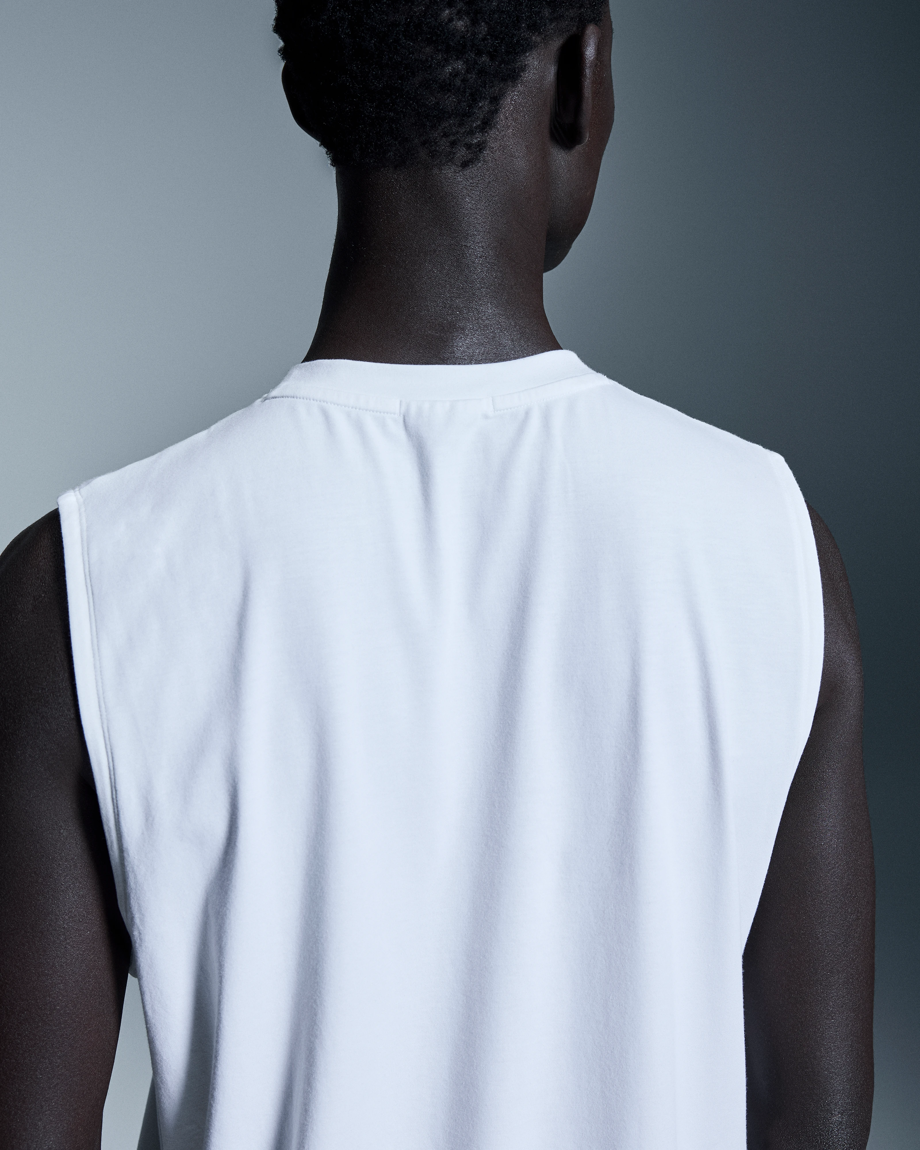 On Focus Tank White Homme Hauts et t-shirts