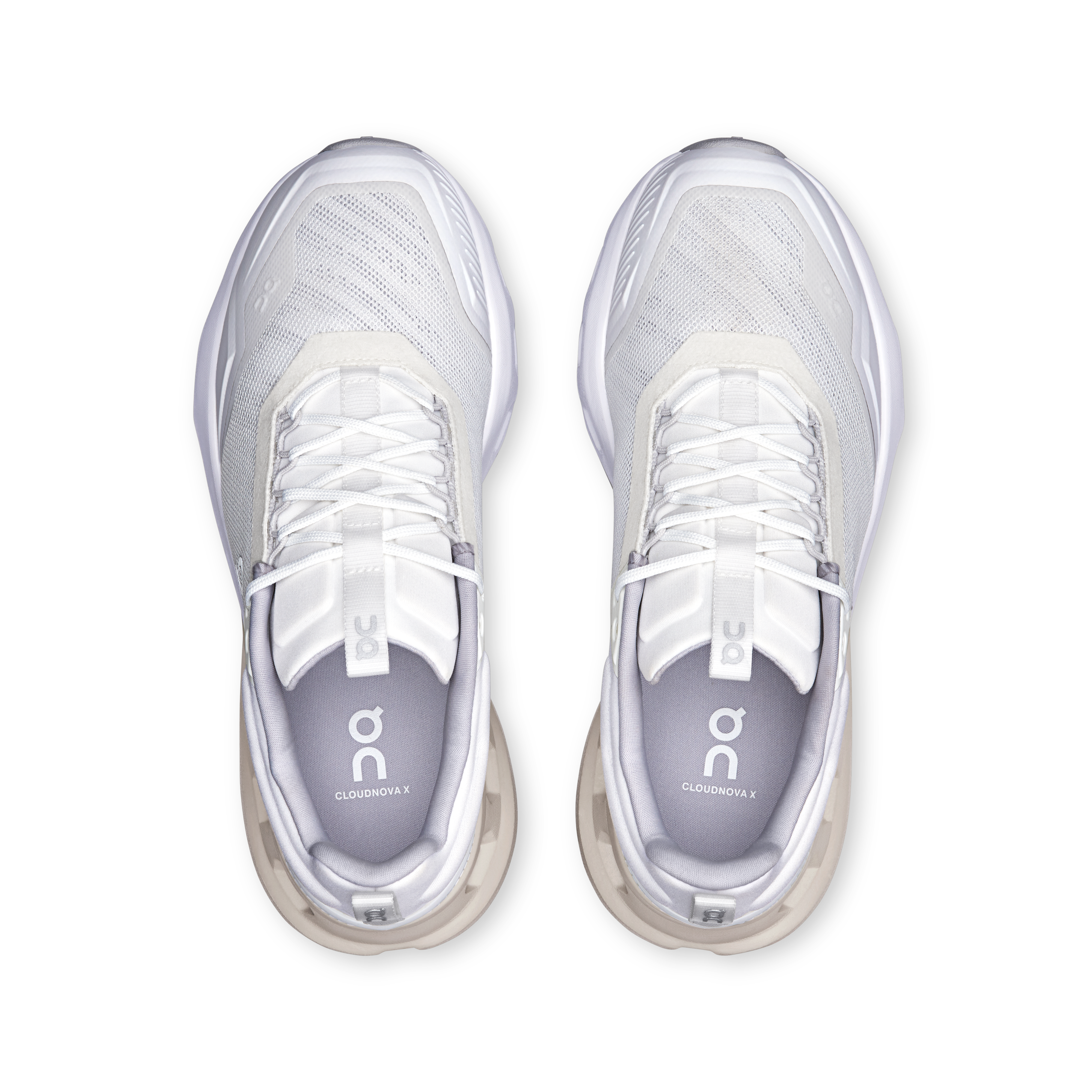 On Cloudnova X White & Glacier Femme training_shoes Chaussures