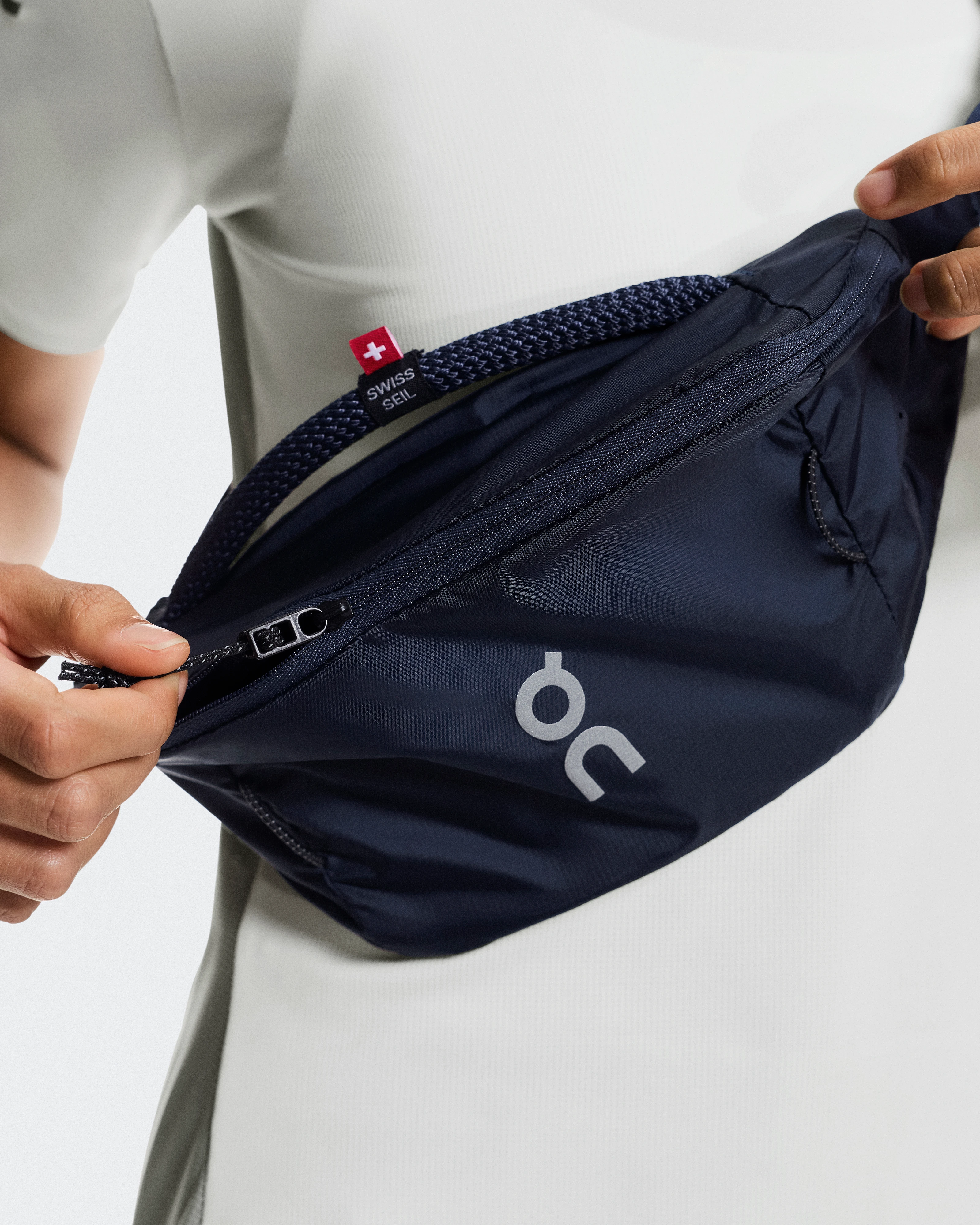 On Waist Pack 2L Lite Navy Unisexe Sacs