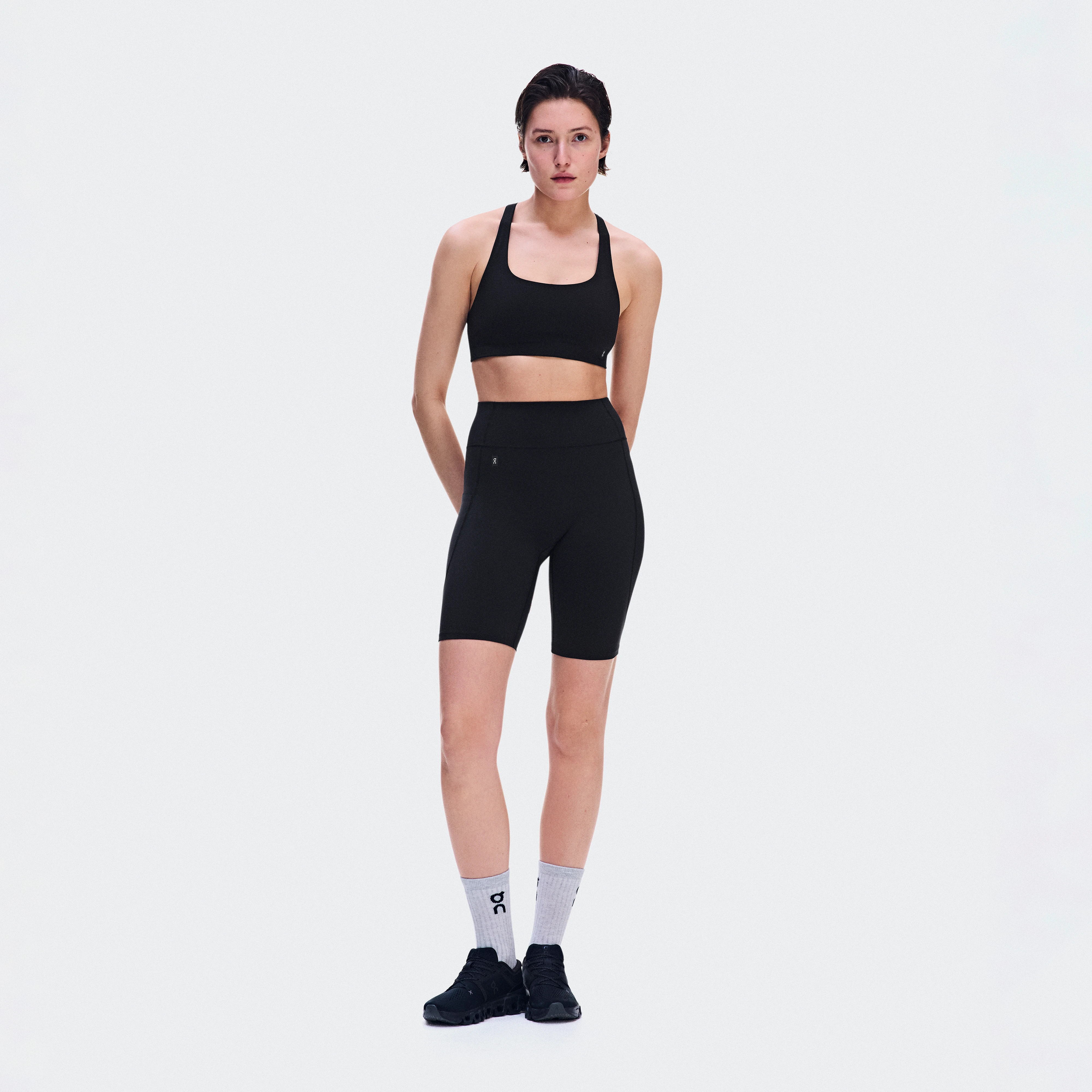 On Studio Leggings Short Black Femme – Entraînement à faible impact Leggings Shorts